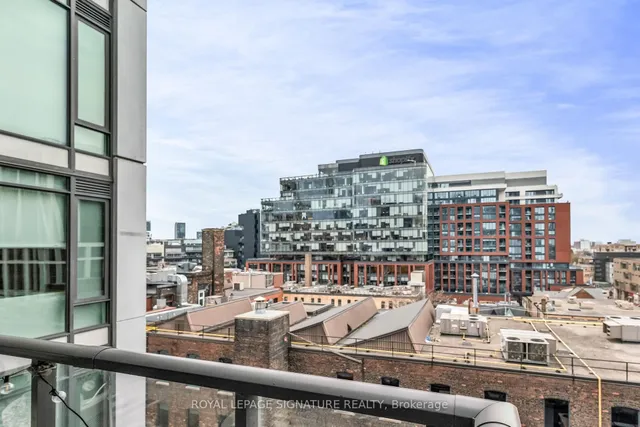 Additional property image - 461 Adelaide St Unit 916