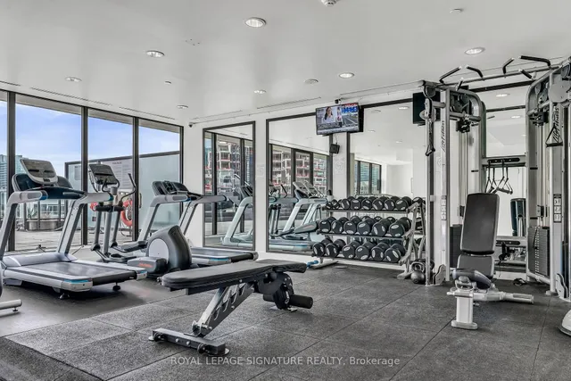 Additional property image - 461 Adelaide St Unit 916