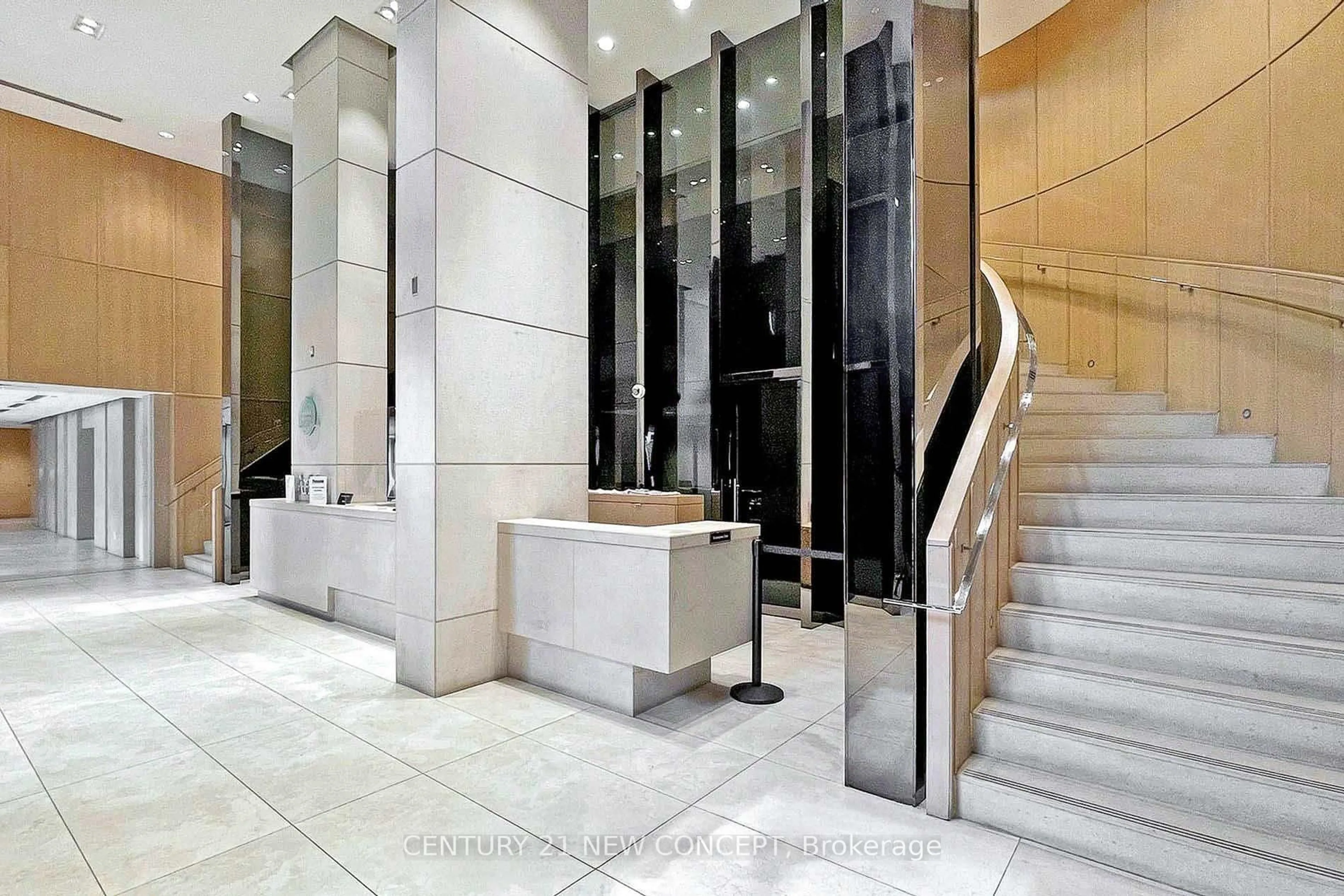 Indoor foyer for 120 Harrison Gardens Blvd #1306, Toronto Ontario M2N 0H1
