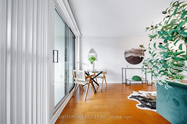 Additional property image - 18 Spring Garden Ave Unit 1601