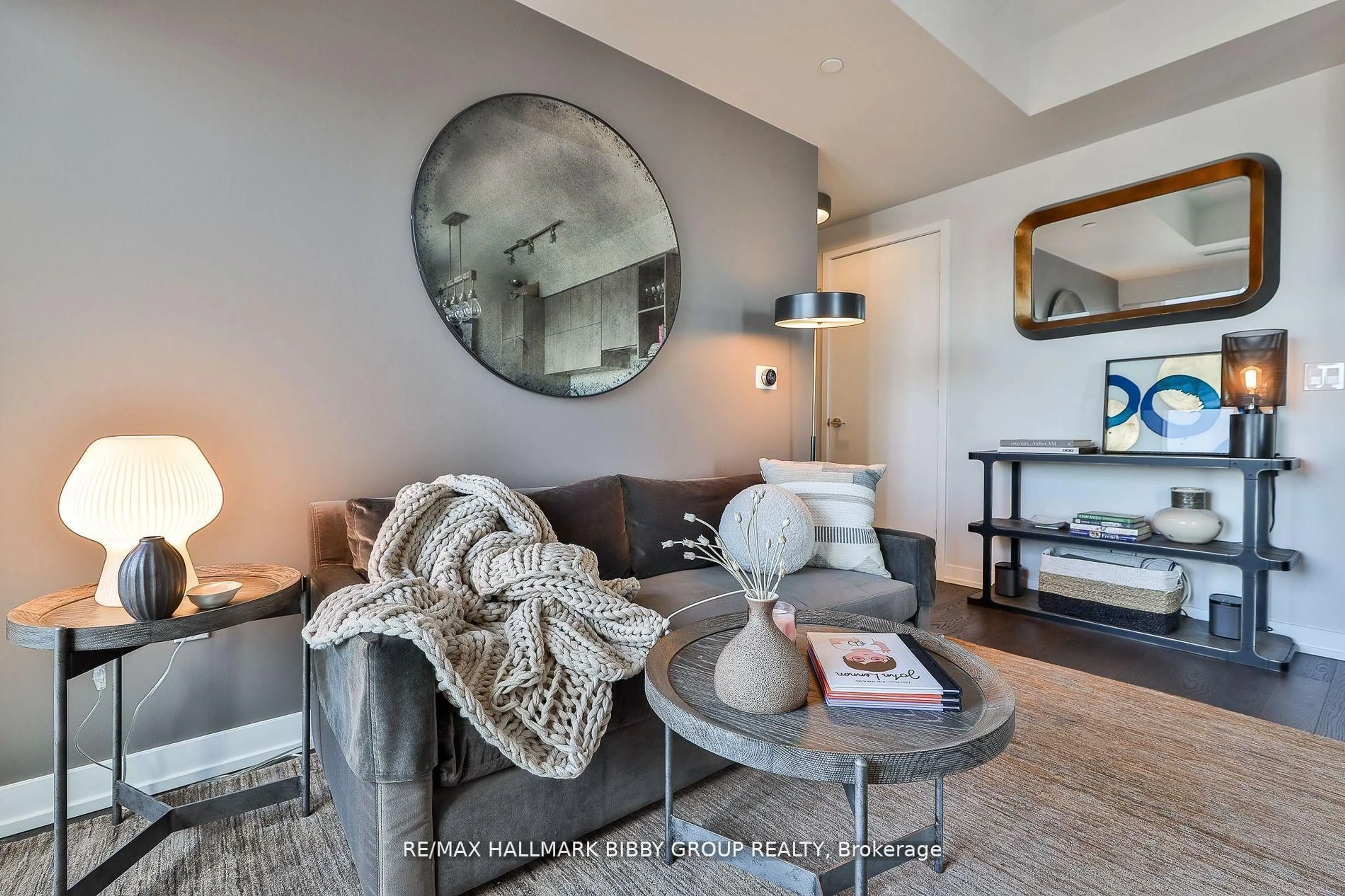 Living room with furniture, unknown for 1 Yorkville Ave #5008, Toronto Ontario M4W 0B1