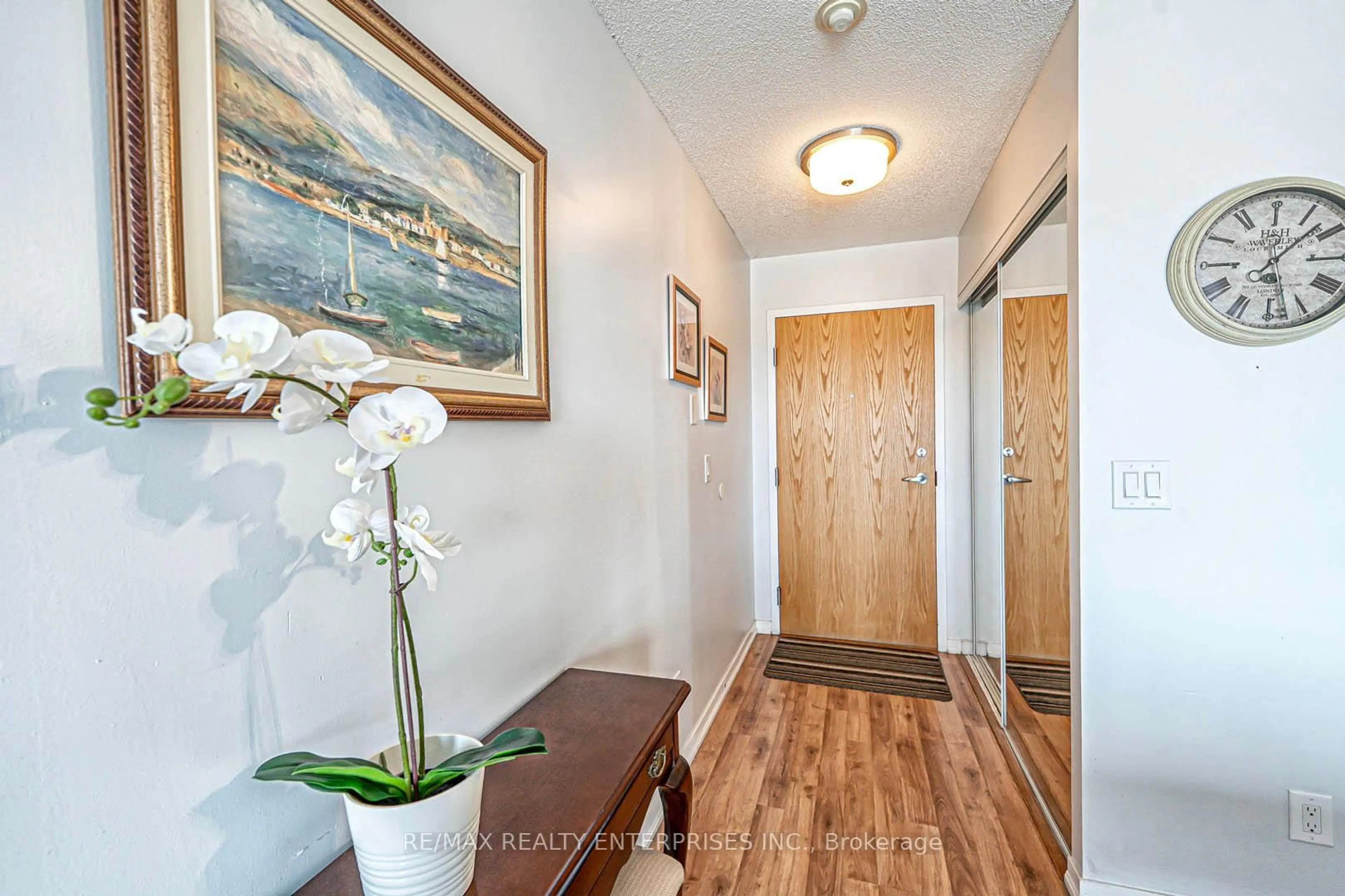 Indoor entryway for 38 Joe Shuster Way #1707, Toronto Ontario M6K 0A5