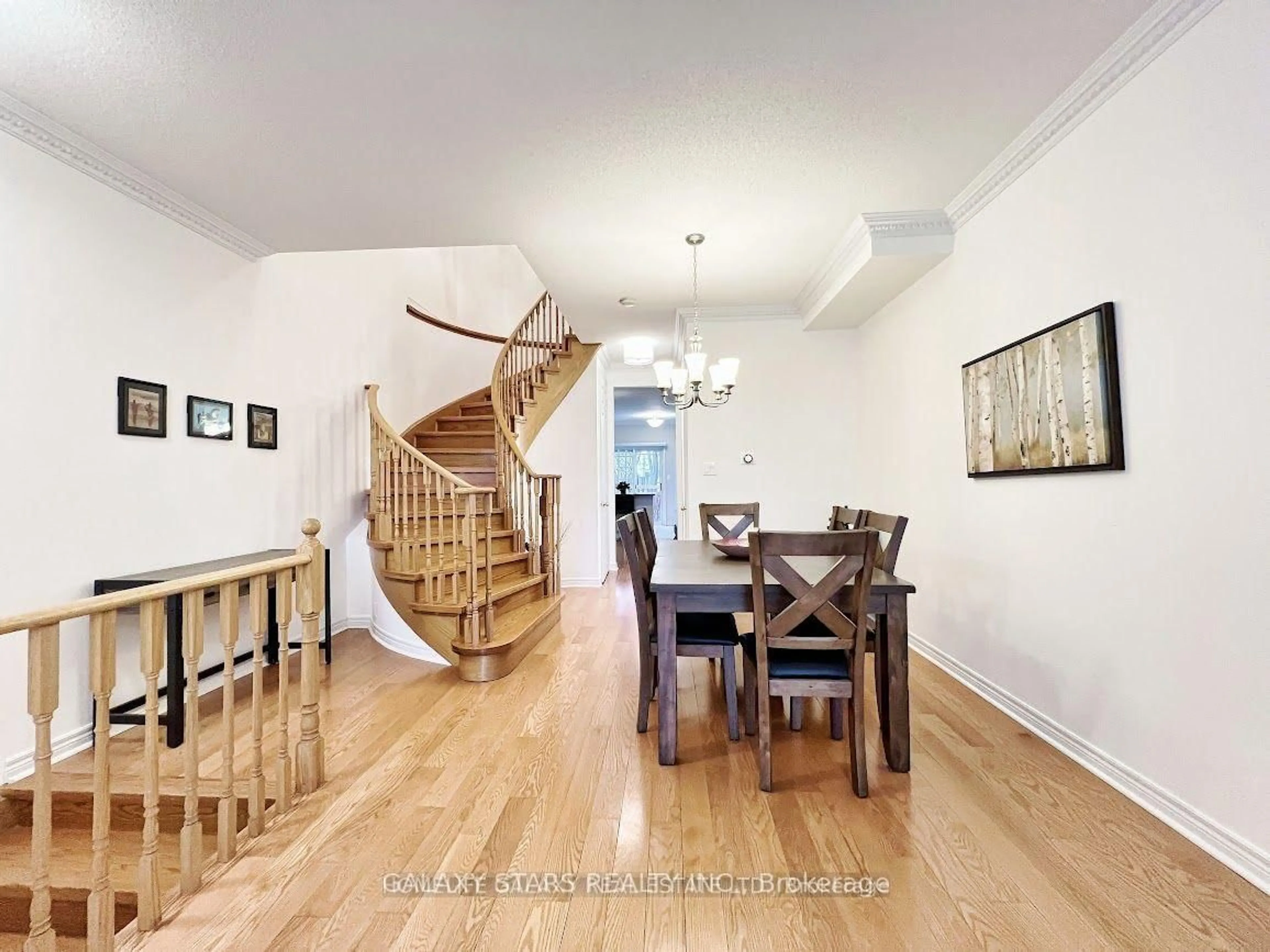 Unknown for 8E Hycrest Ave, Toronto Ontario M2N 5G1