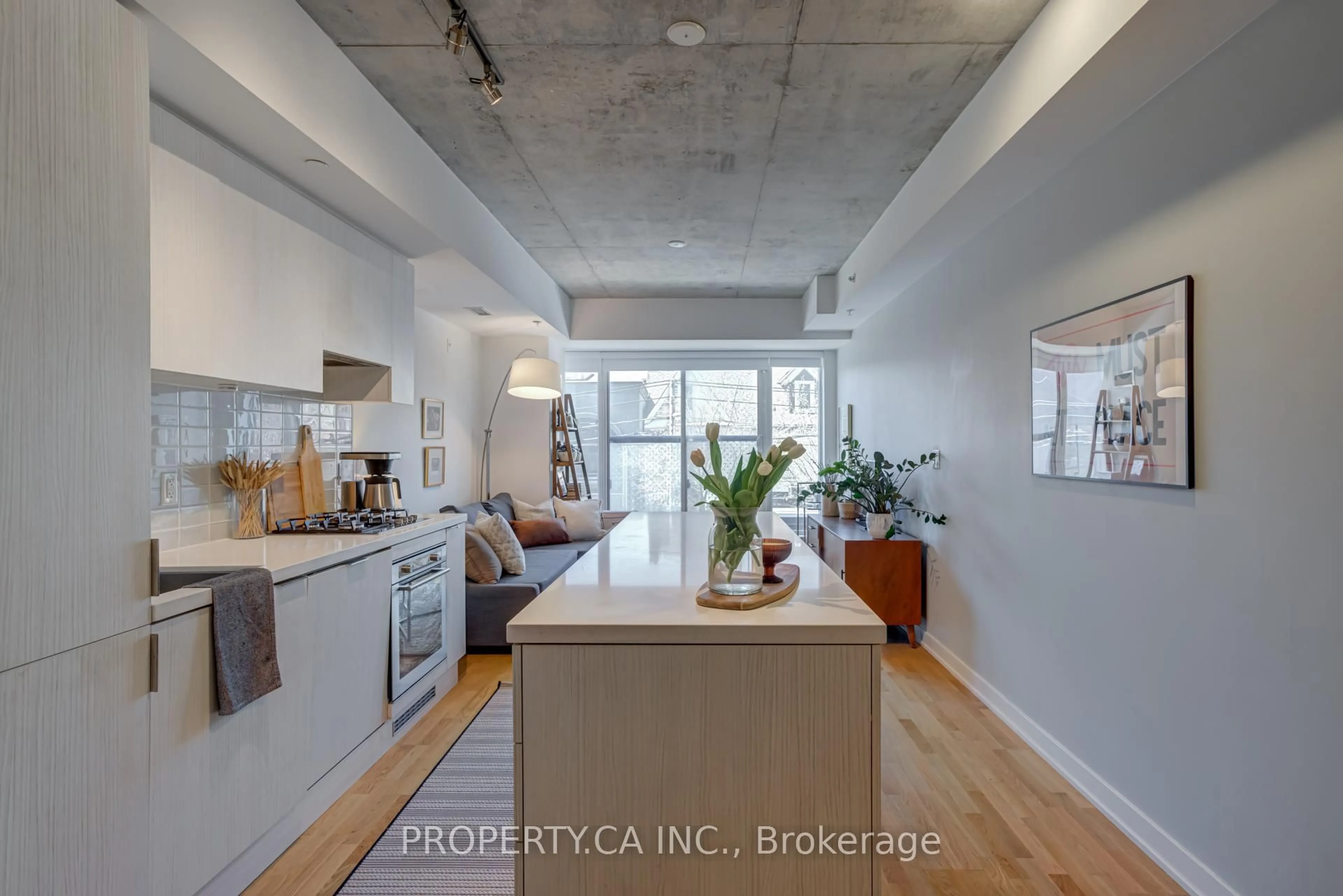 Open concept kitchen, unknown for 109 Ossington Ave #203, Toronto Ontario M6J 0G1