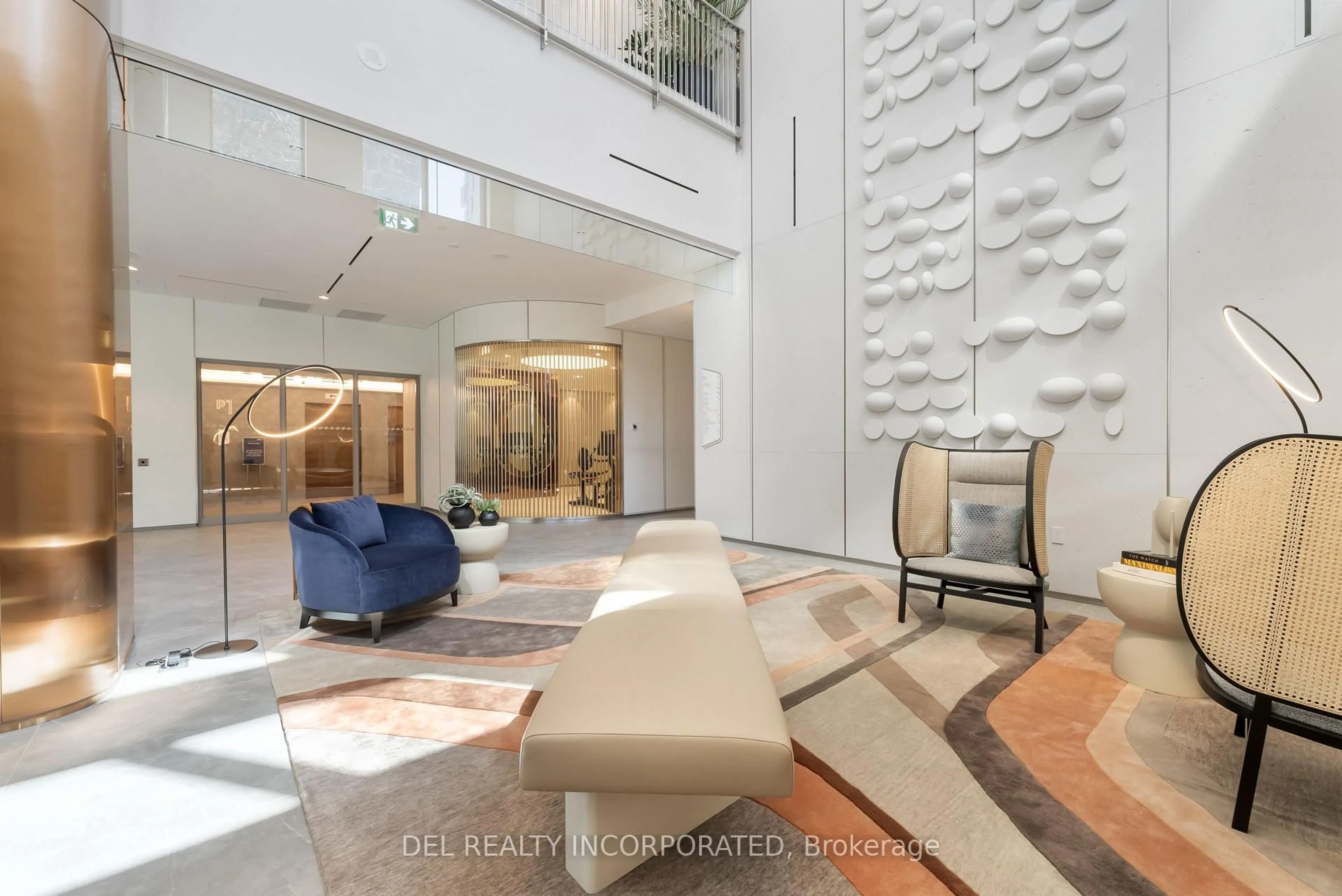 Indoor foyer for 155 Merchants' Wharf N/A #306, Toronto Ontario A1A 1A1