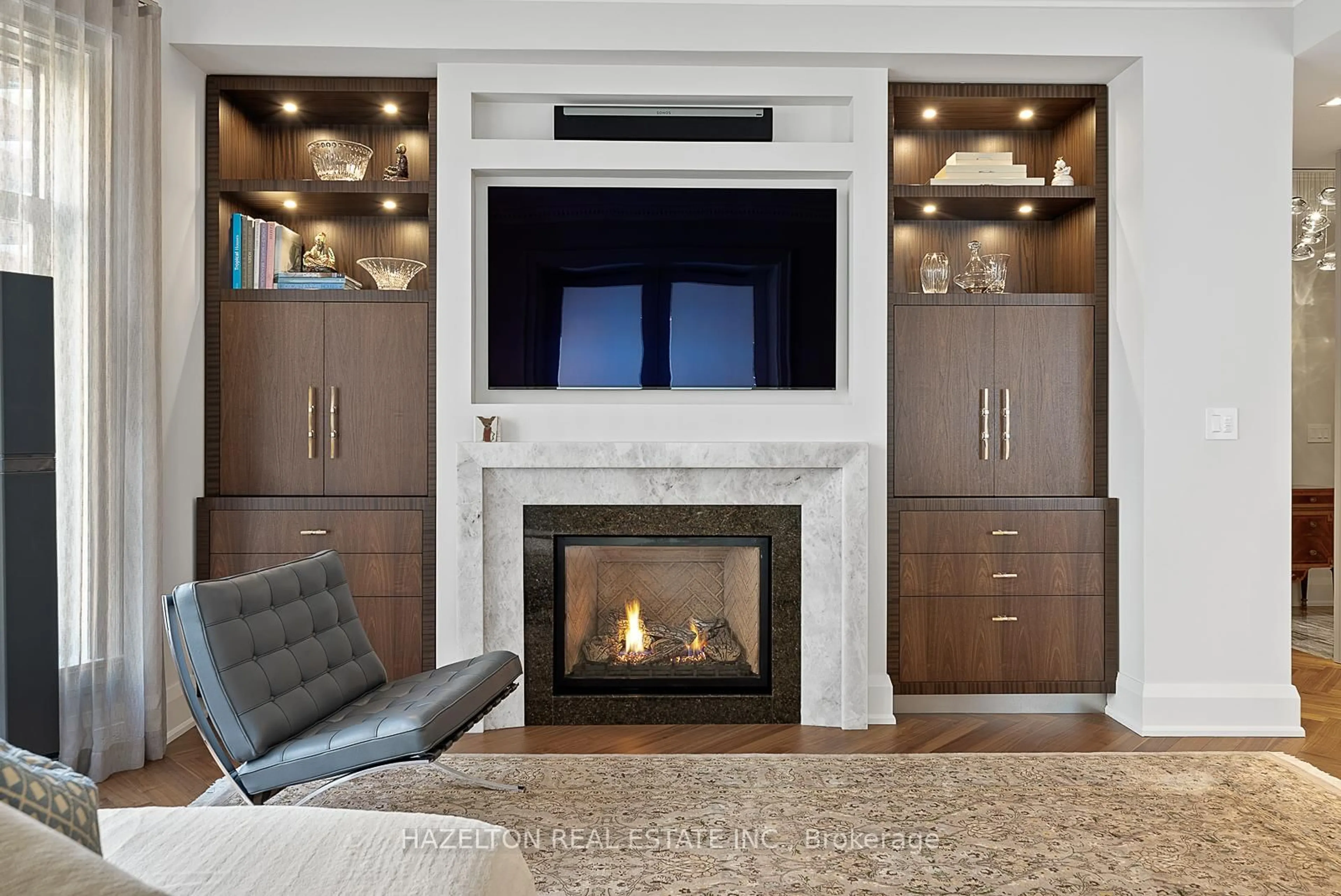 Home theater for 1 St Thomas St #7D, Toronto Ontario M5S 3M5