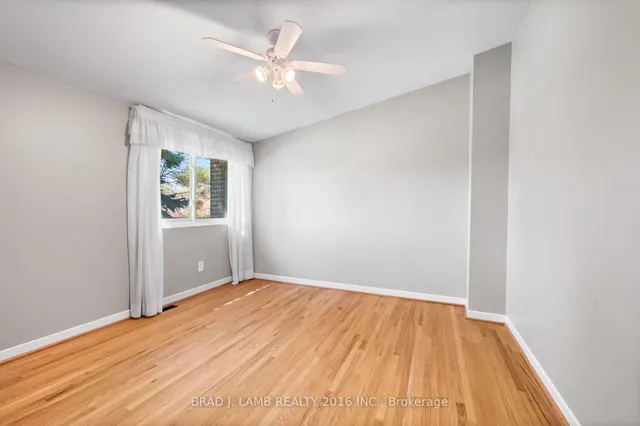 Additional image 5 of 70 Castlebury Cres Unit 8