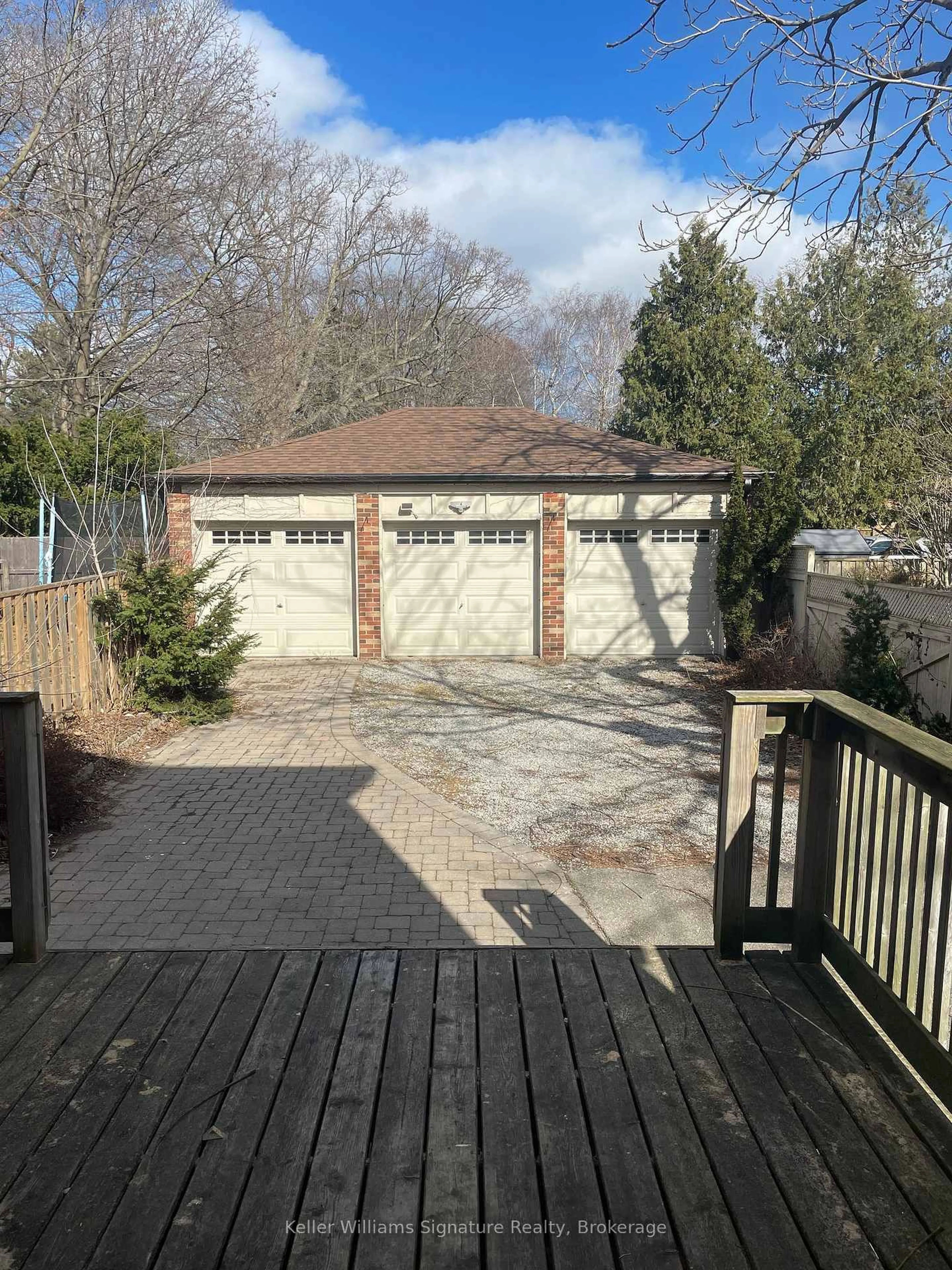 Unknown for 369 Mount Pleasant Rd, Toronto Ontario M4T 2C9