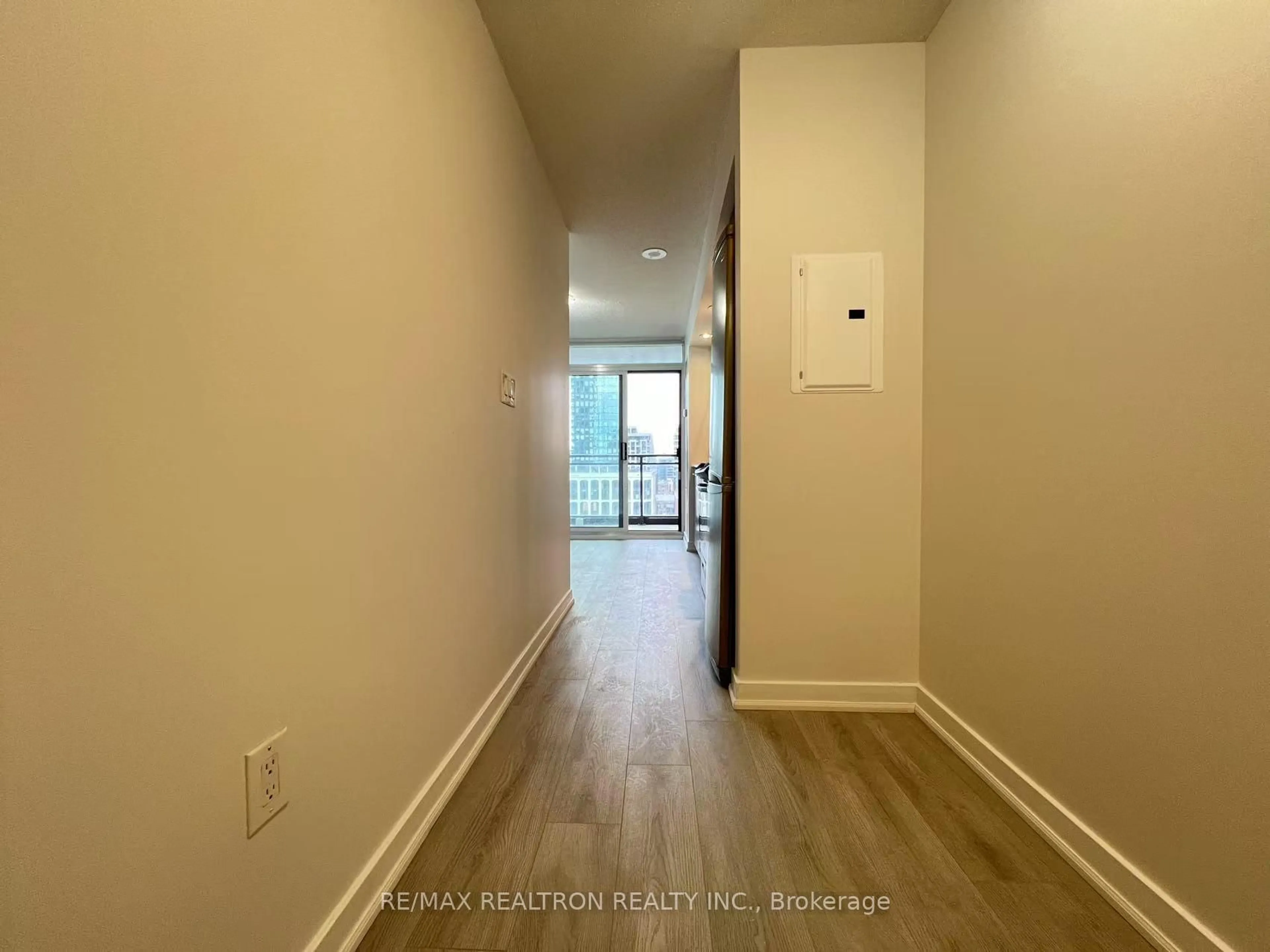 A pic of a room for 8 Telegram Mews #1608, Toronto Ontario M5V 3Z5