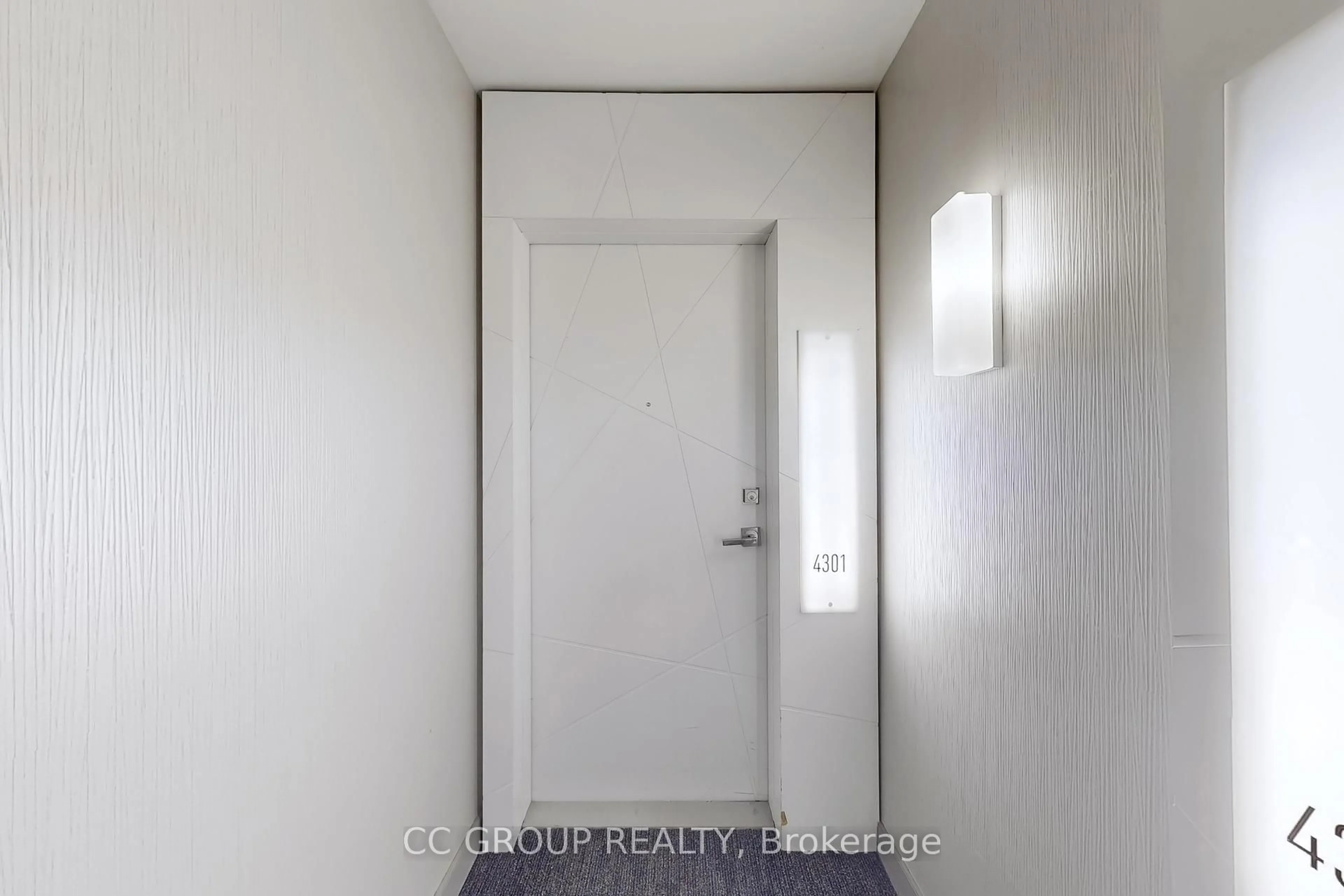 Unknown for 12 York St #4301, Toronto Ontario M5J 0A9