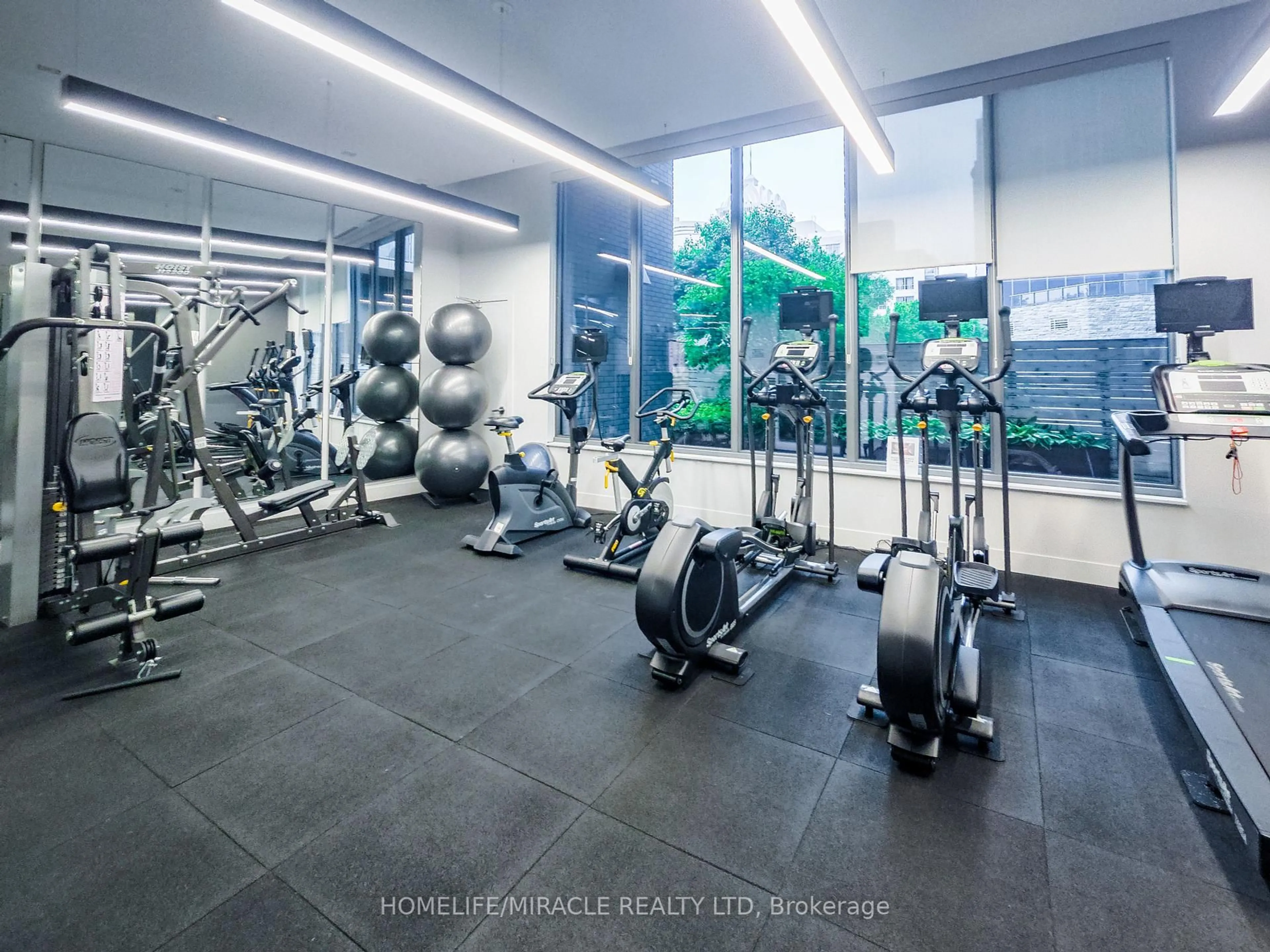 Gym or fitness room for 7 Kenaston Gdns #121, Toronto Ontario M2K 1G7