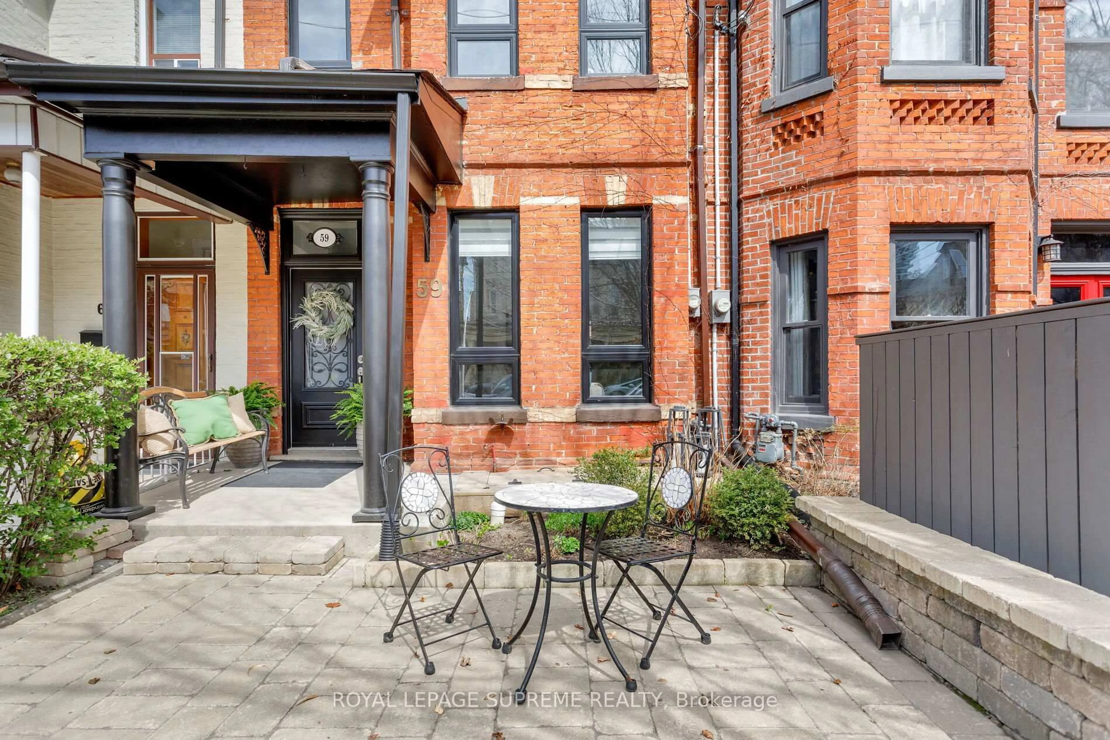 Home with brick exterior material, street for 59 Beaconsfield Ave, Toronto Ontario M6J 3J1