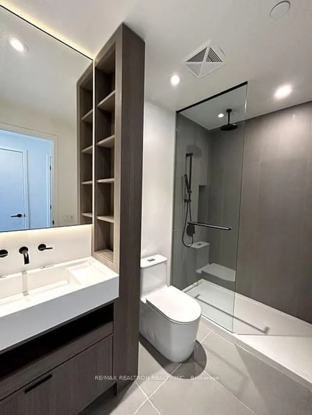 Additional property image - 55 Charles St Unit 3111