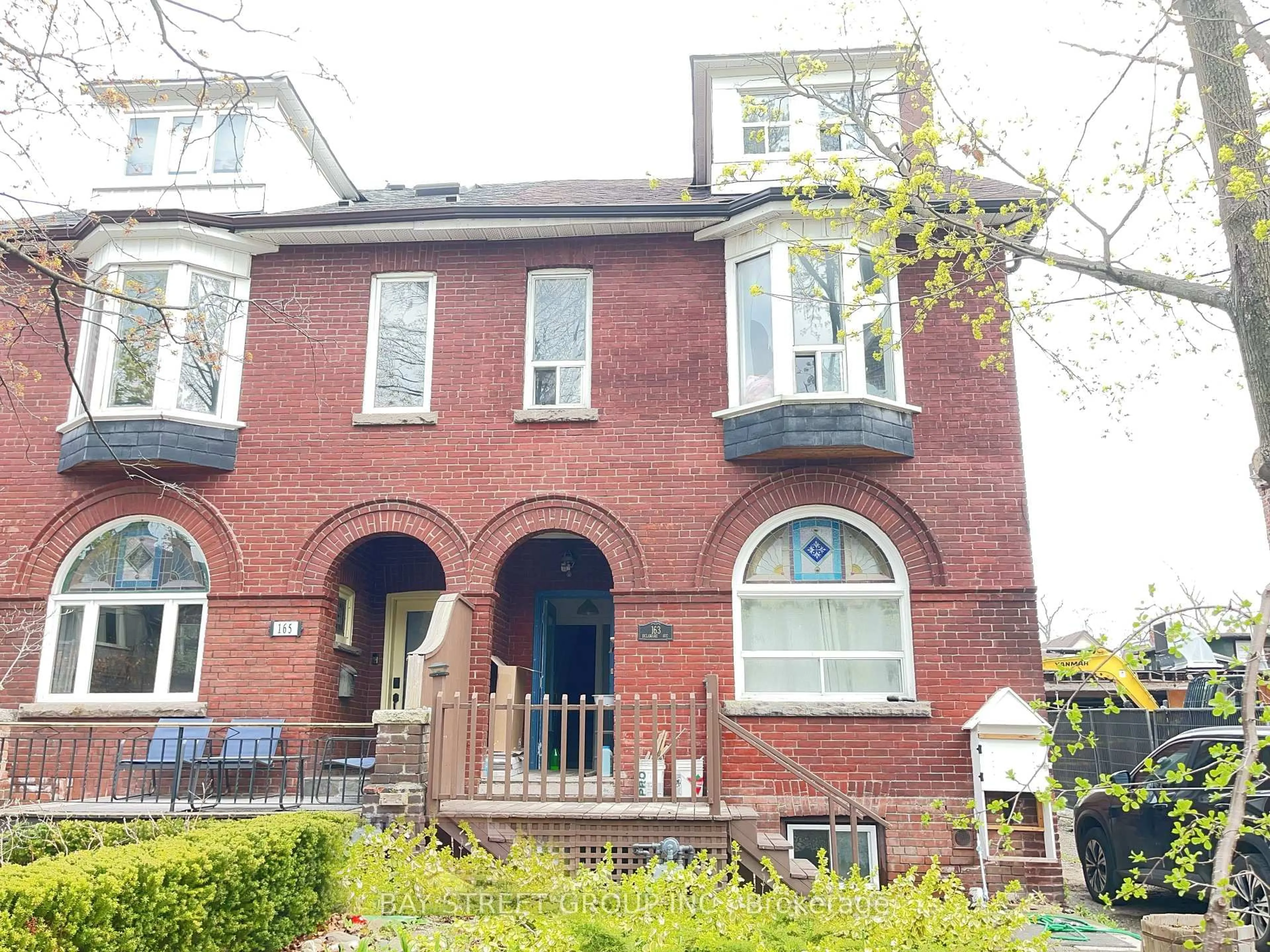 Home with brick exterior material, street for 163 Delaware Ave, Toronto Ontario M6H 2T2