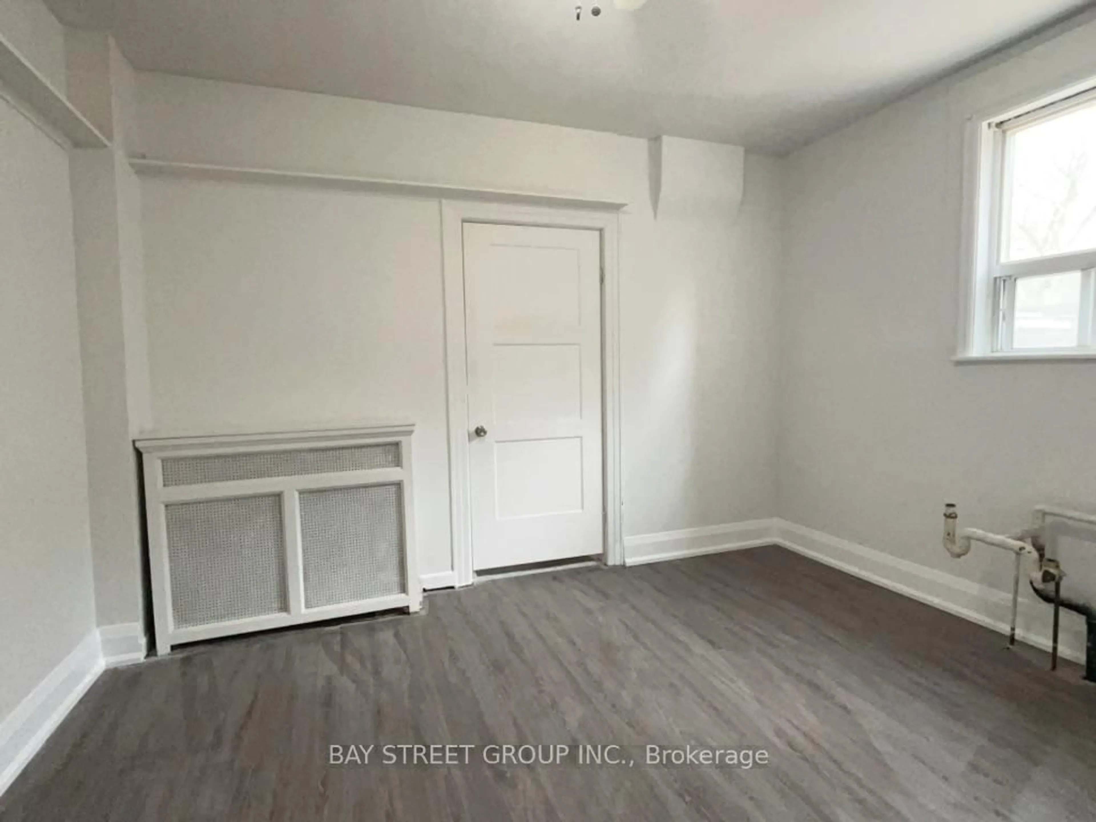 A pic of a room for 163 Delaware Ave, Toronto Ontario M6H 2T2