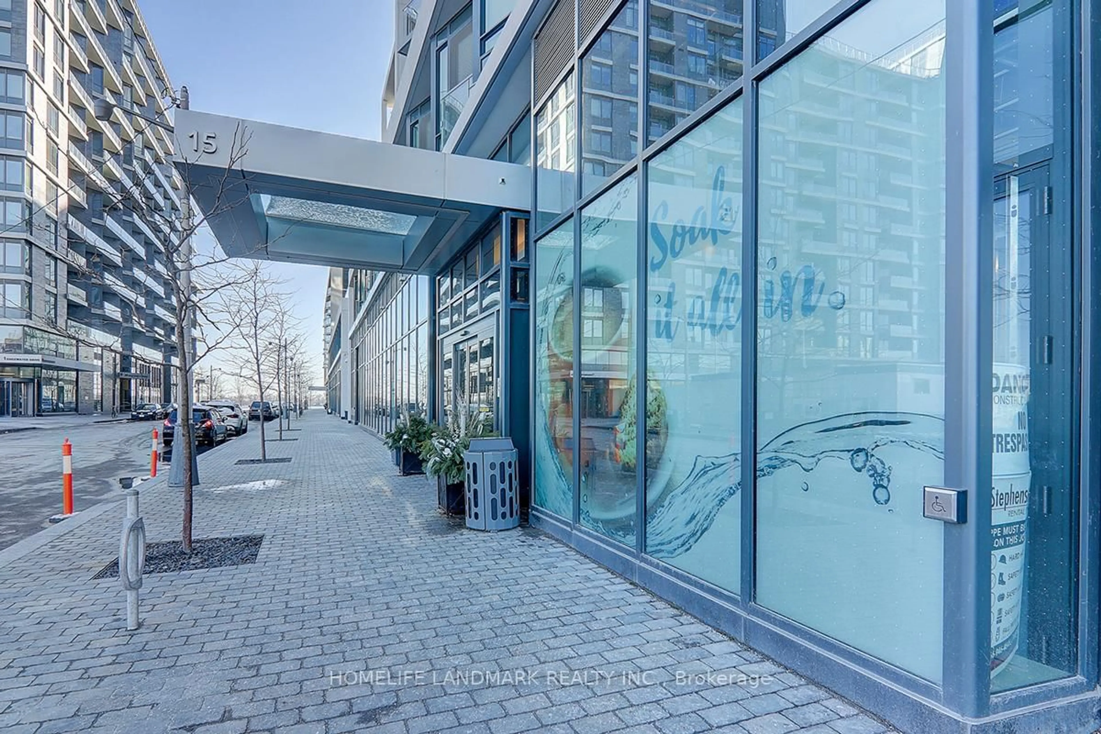 Indoor foyer for 15 Merchants' Wharf N/A #341, Toronto Ontario M5A 0N8