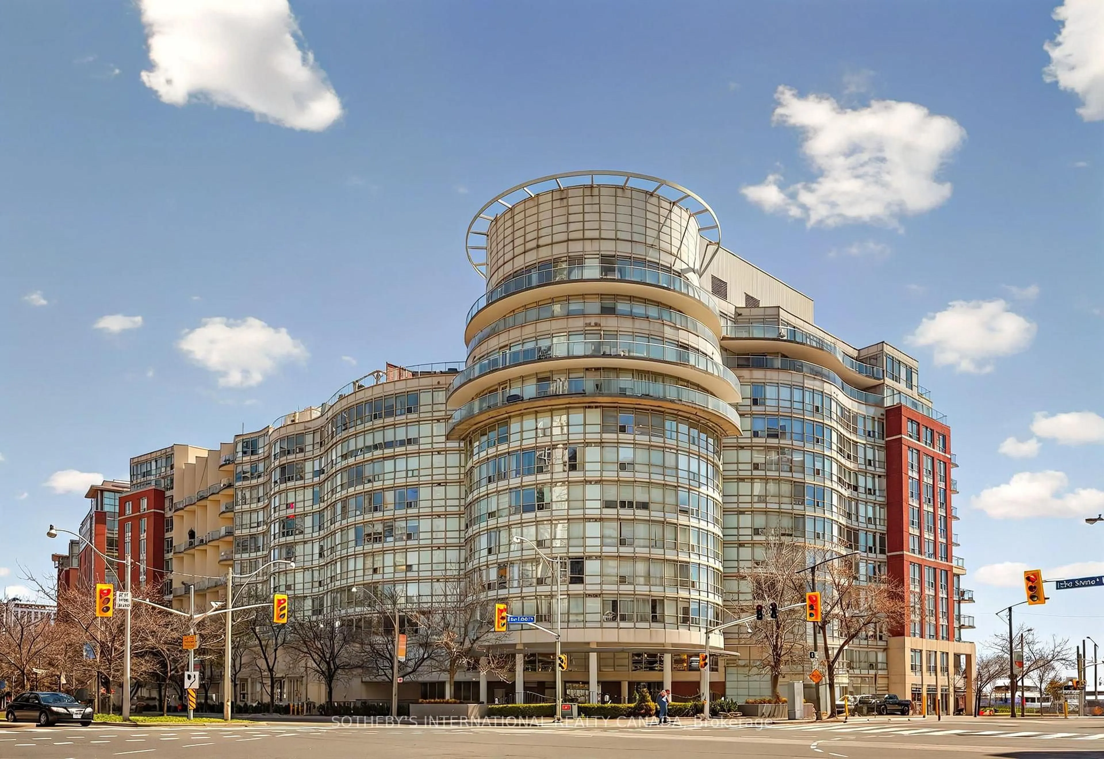 Unknown for 550 Queens Quay #600, Toronto Ontario M5V 3M8