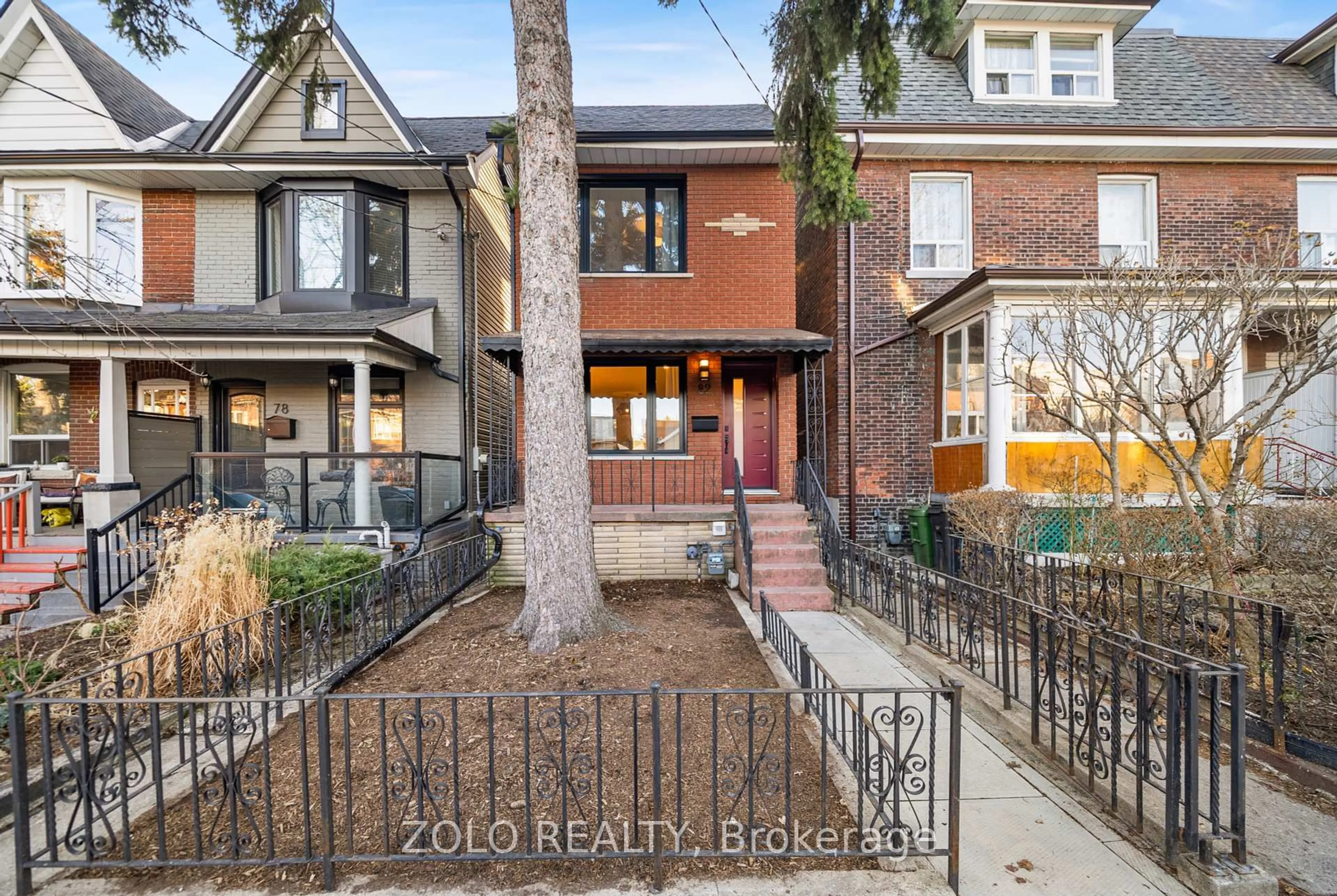 Home with brick exterior material, street for 82 Bellwoods Ave, Toronto Ontario M6J 2P4