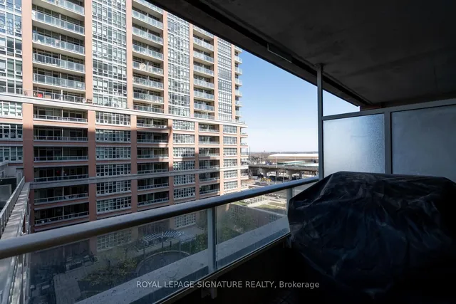 Additional property image - 75 East Liberty St Unit 819