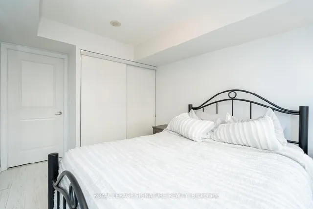 Additional property image - 75 East Liberty St Unit 819