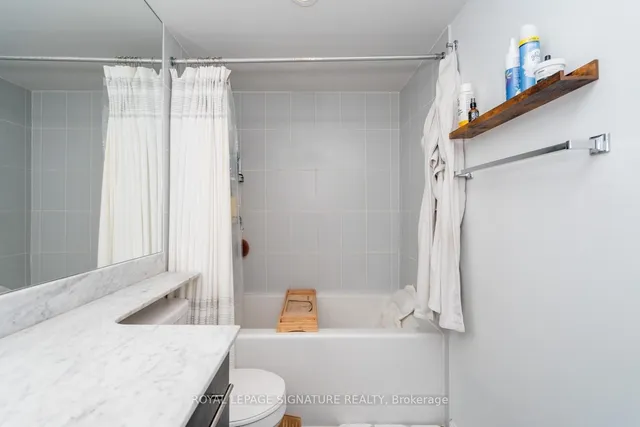 Additional property image - 75 East Liberty St Unit 819