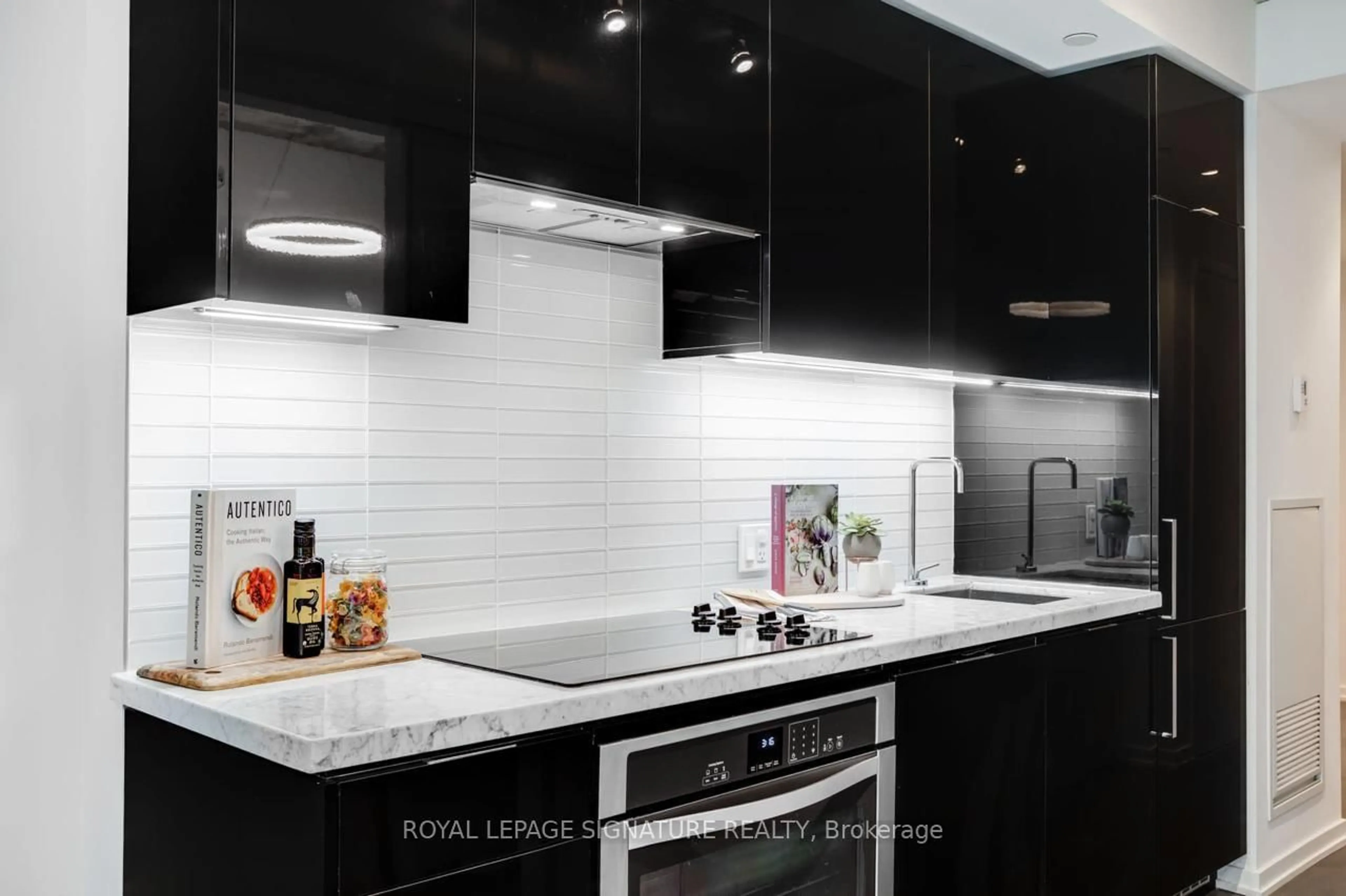 Contemporary kitchen, ceramic/tile floor for 60 Colborne St #319, Toronto Ontario M5E 1E3