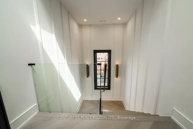Additional property image - 210 Homewood Ave