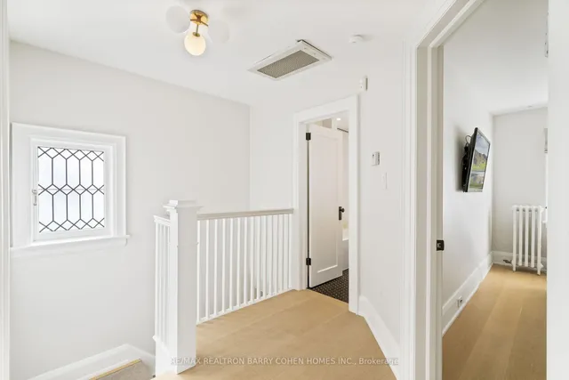 Additional property image - 522 Roselawn Ave