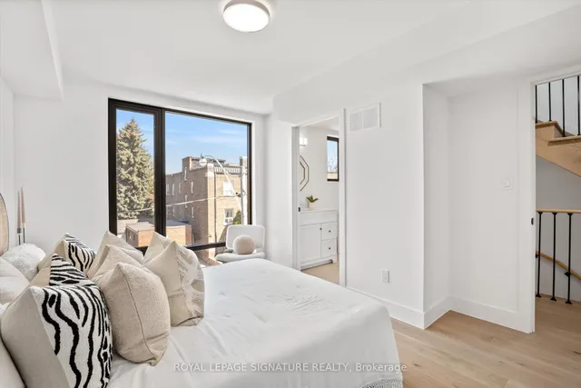 Additional property image - 1 Heydon Park Rd