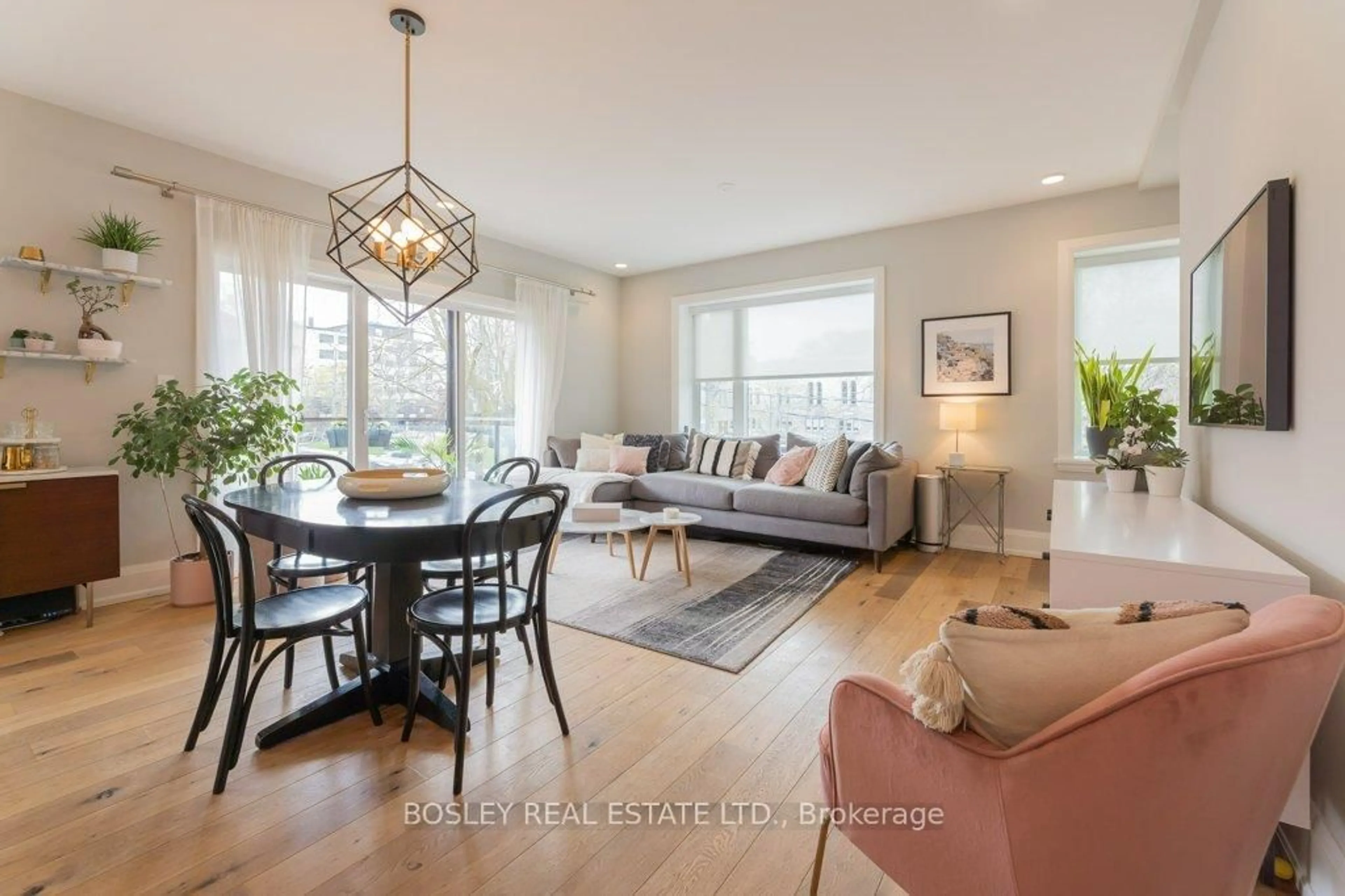 Living room with furniture, wood/laminate floor for 1733 Bathurst St #3A, Toronto Ontario M5P 3K4