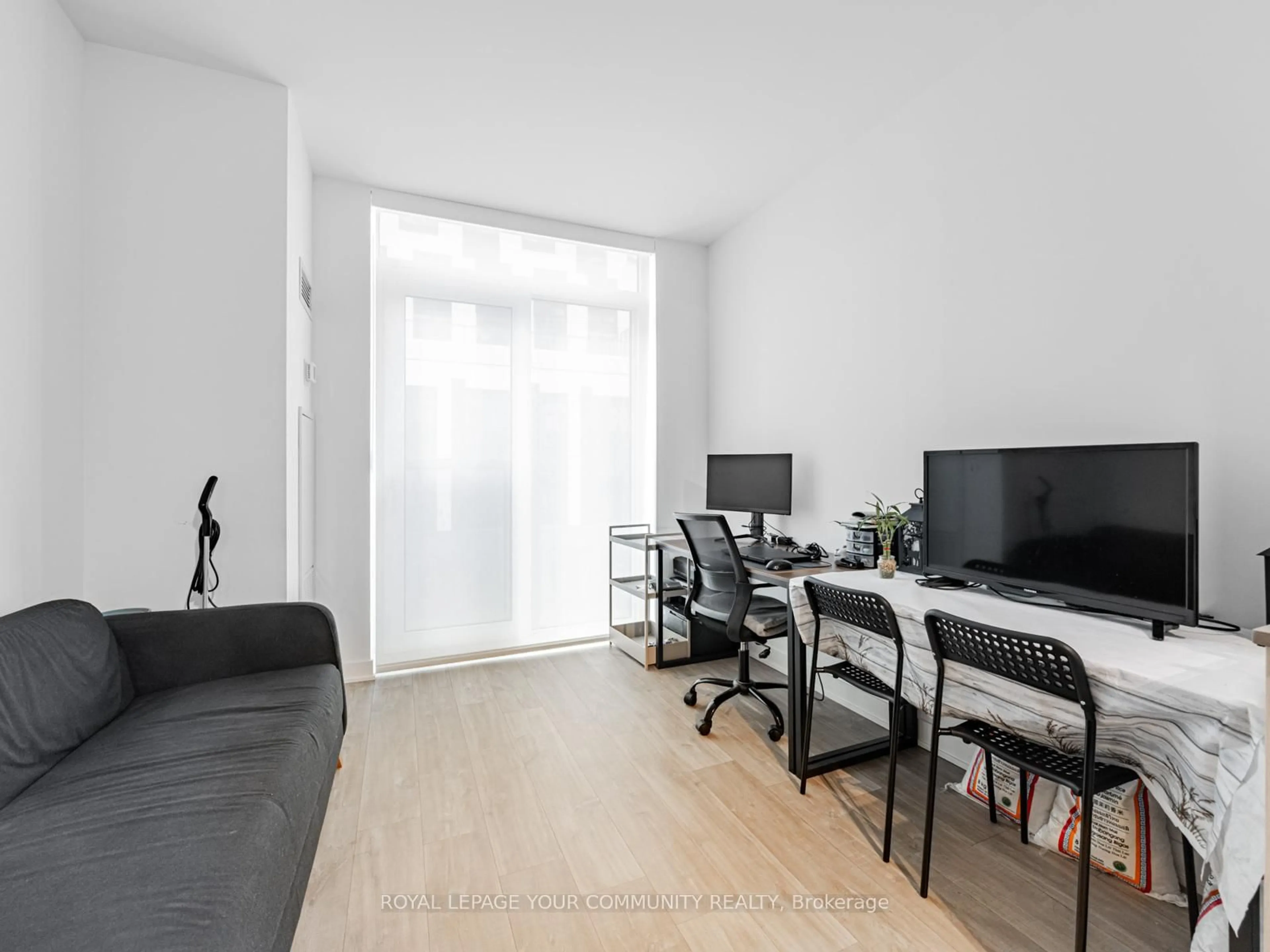 Living room with furniture, unknown for 100 Dalhousie St #415, Toronto Ontario M5B 0C7