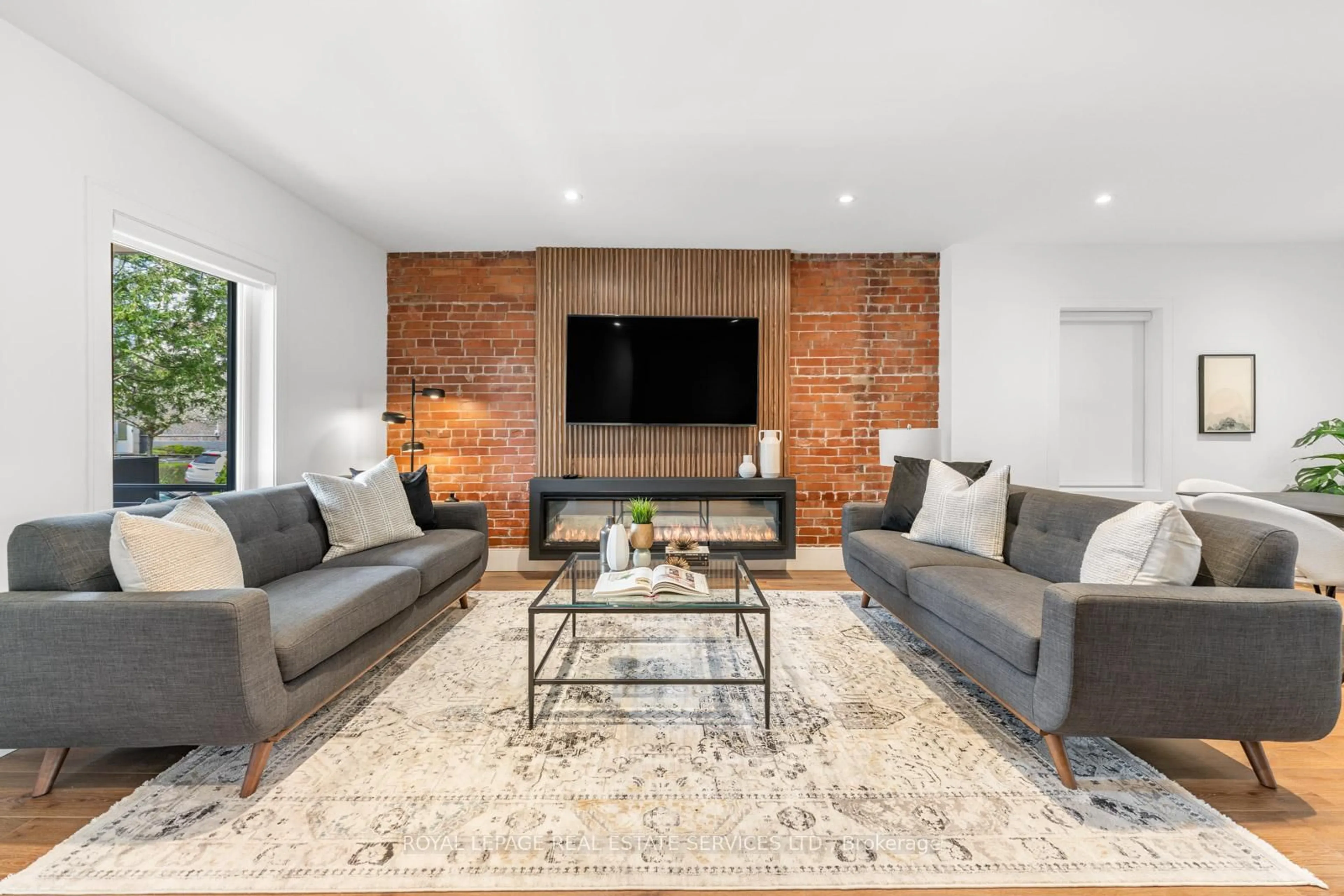 Living room with furniture, unknown for 719 St Clarens Ave, Toronto Ontario M6H 3X2