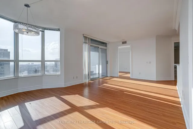 Additional property image - 10 Northtown Way Unit 1705