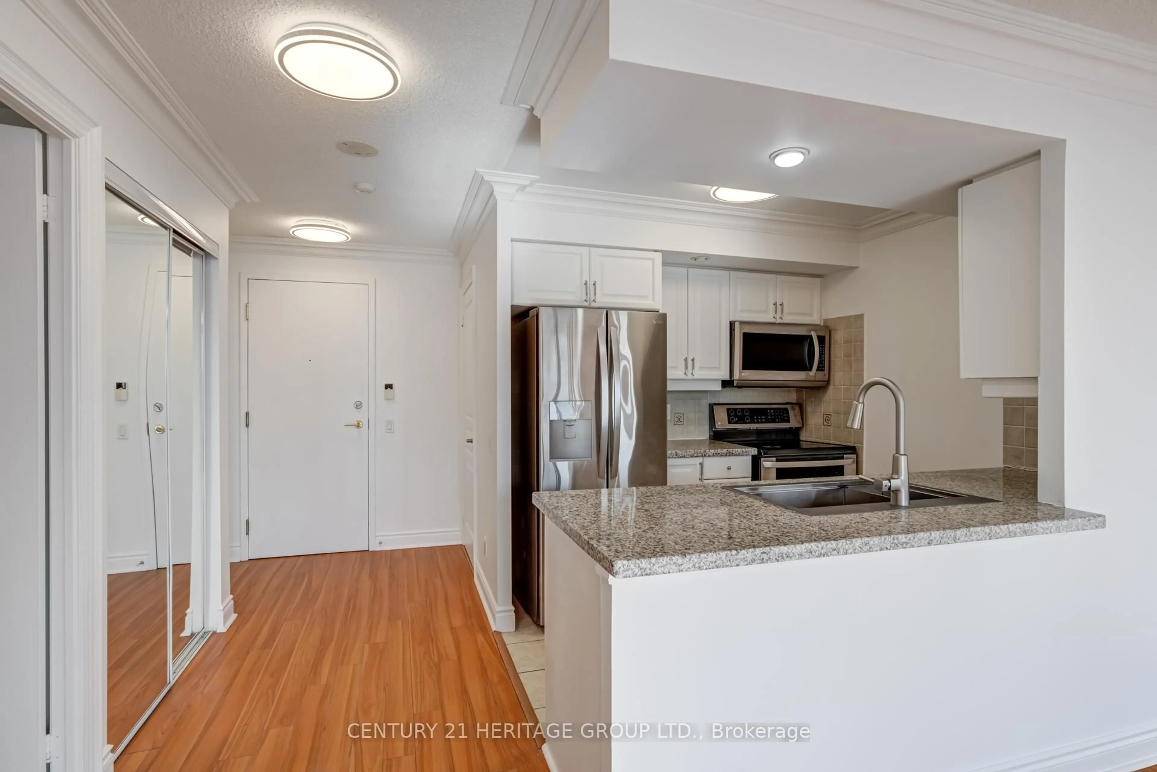Standard kitchen, unknown for 10 Northtown Way #1705, Toronto Ontario M2N 7L4
