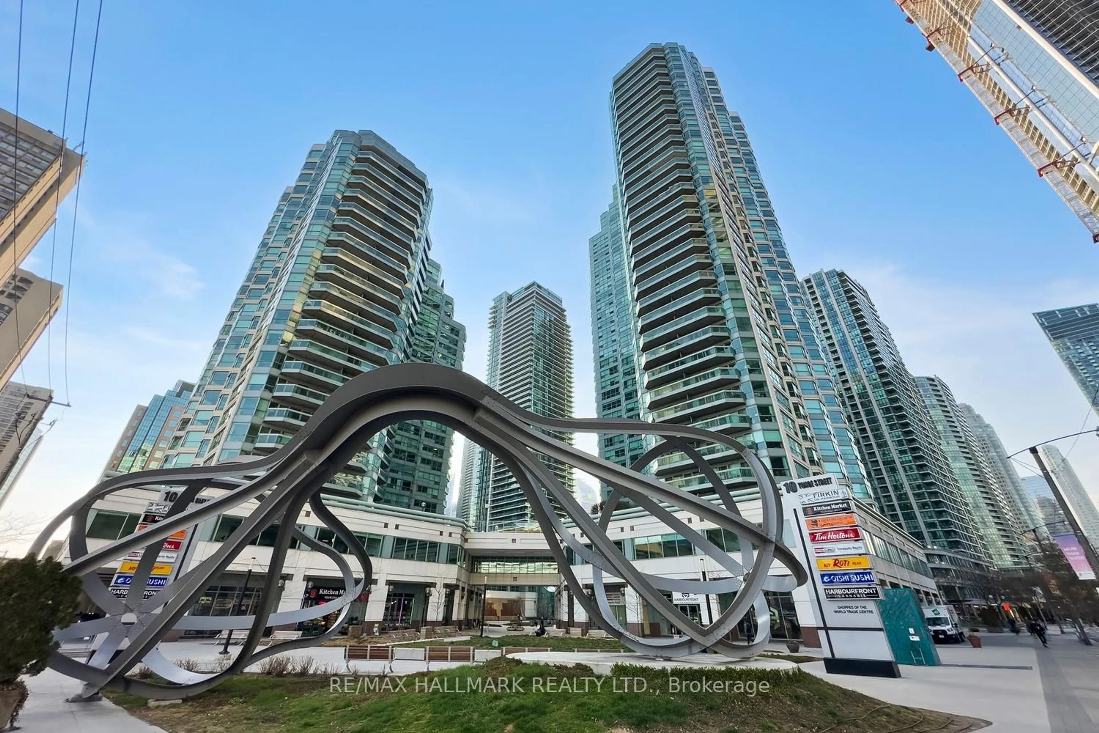 Unknown for 10 Yonge St #3102, Toronto Ontario M5E 1R4