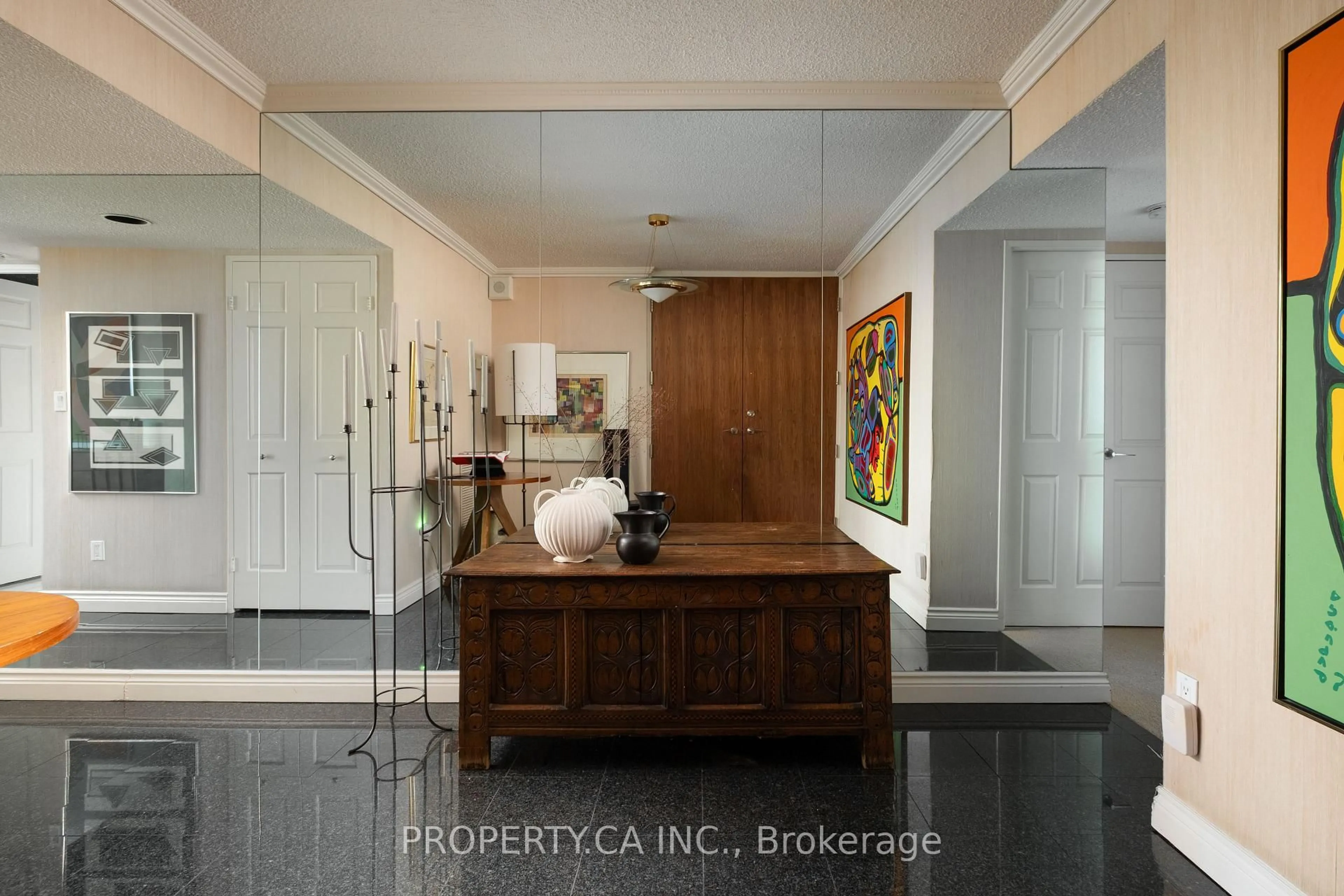 Indoor entryway for 66 Collier St #10B, Toronto Ontario M4W 1L9