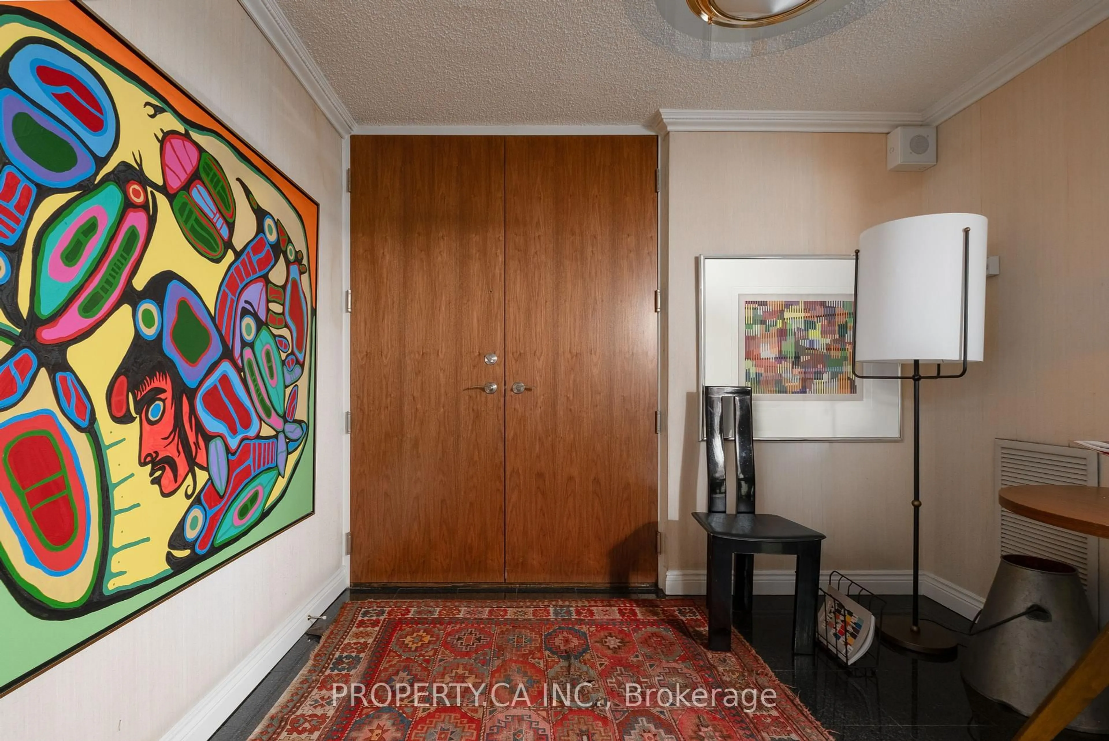 Indoor entryway for 66 Collier St #10B, Toronto Ontario M4W 1L9