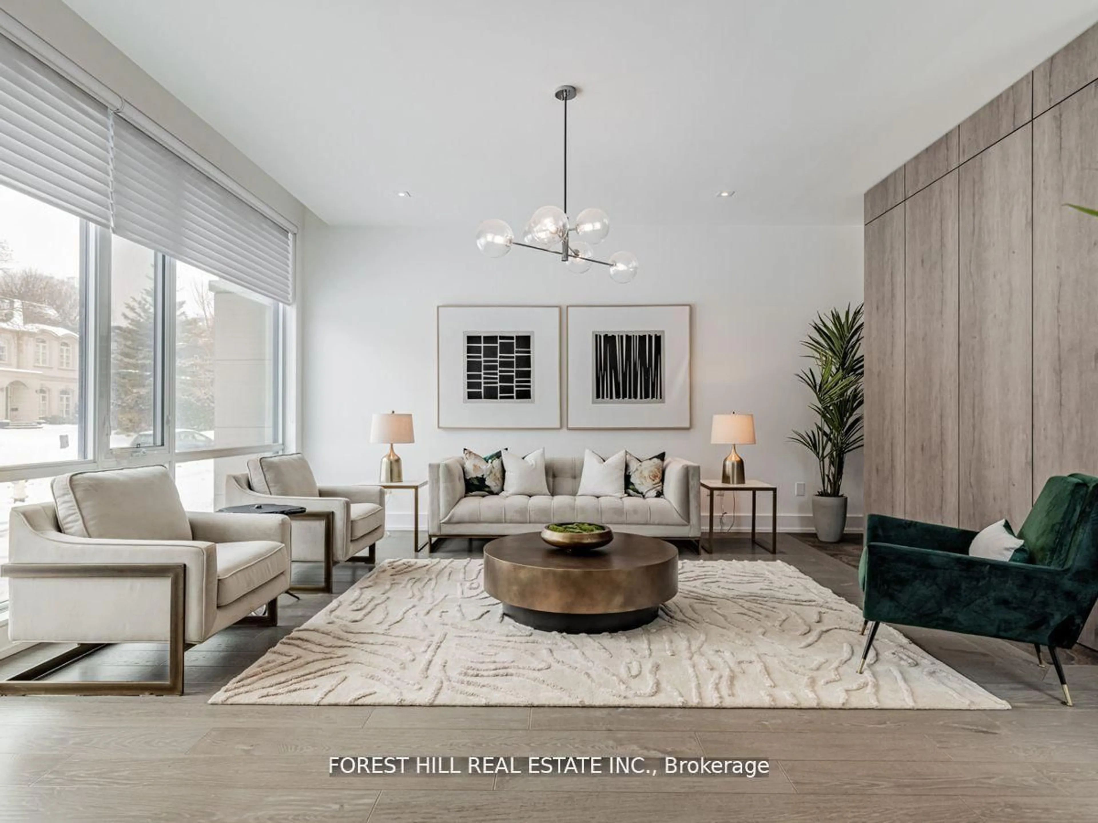 Living room with furniture, unknown for 7 Fairmeadow Ave, Toronto Ontario M2P 0A5