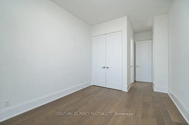 Additional property image - 101 Erskine Ave Unit PH10