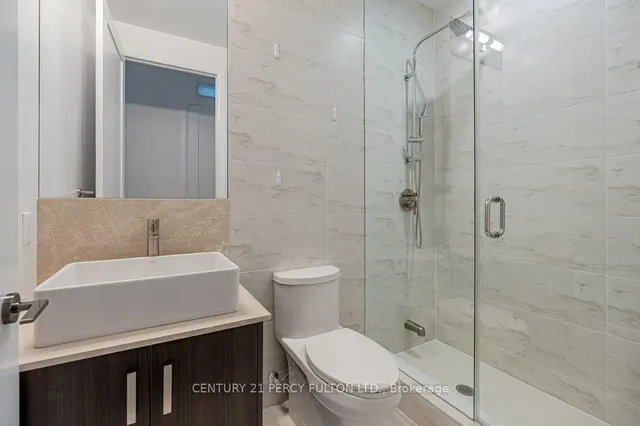 Additional property image - 101 Erskine Ave Unit PH10