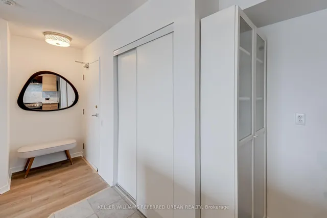 Additional property image - 140 Bathurst St Unit 703