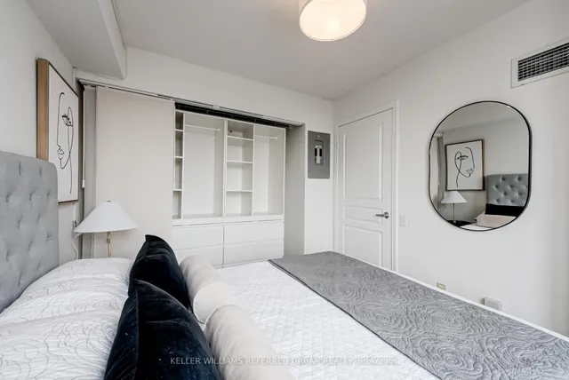 Additional property image - 140 Bathurst St Unit 703