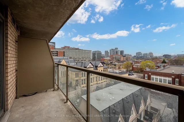 Additional property image - 140 Bathurst St Unit 703