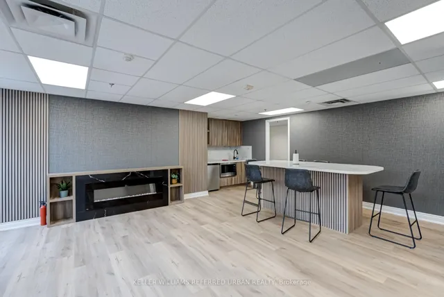 Additional property image - 140 Bathurst St Unit 703