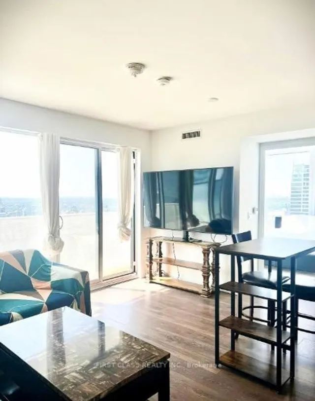 Additional property image - 501 Yonge St Unit 4302