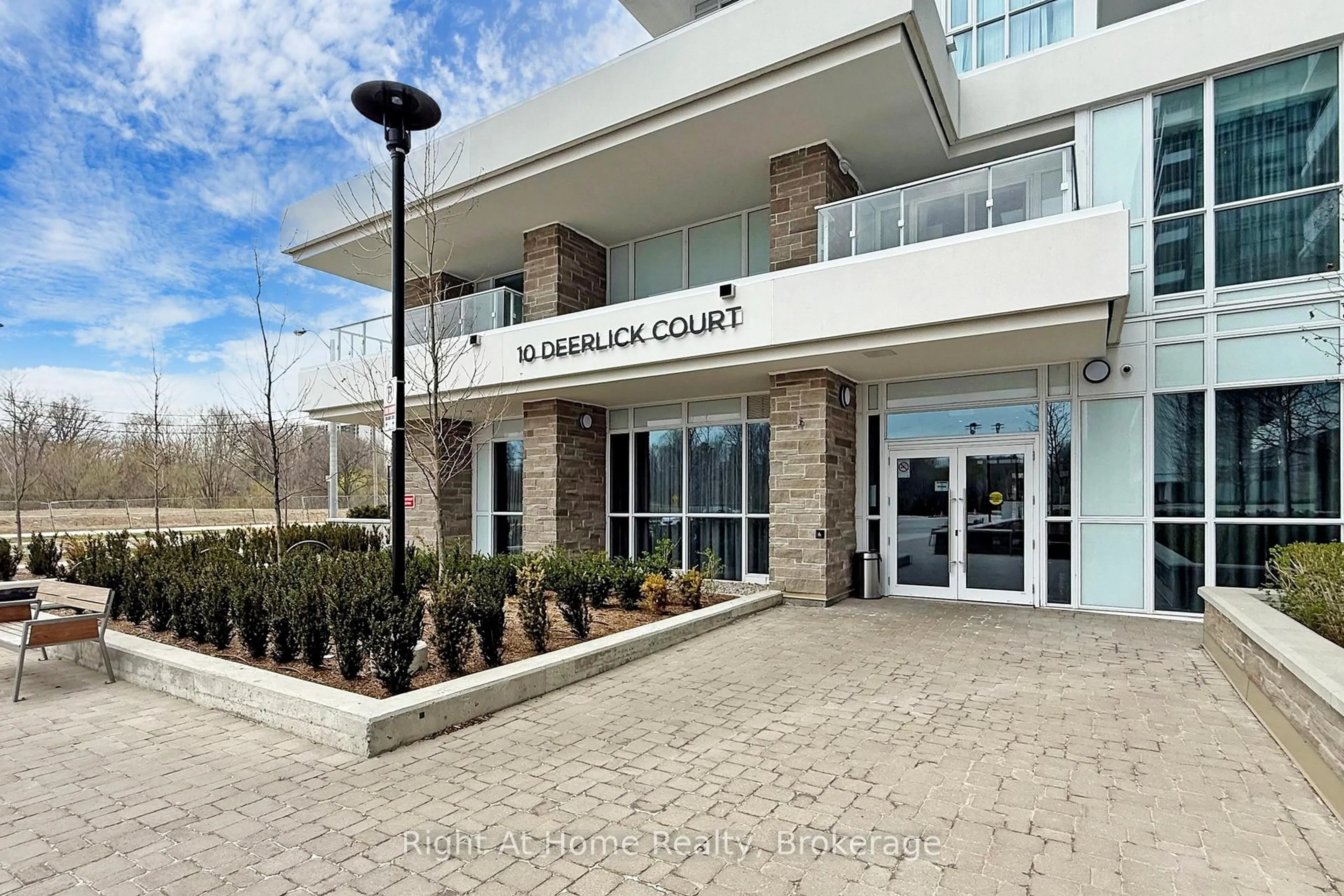 Lobby for 10 Deerlick Crt #2208, Toronto Ontario M3A 0A7
