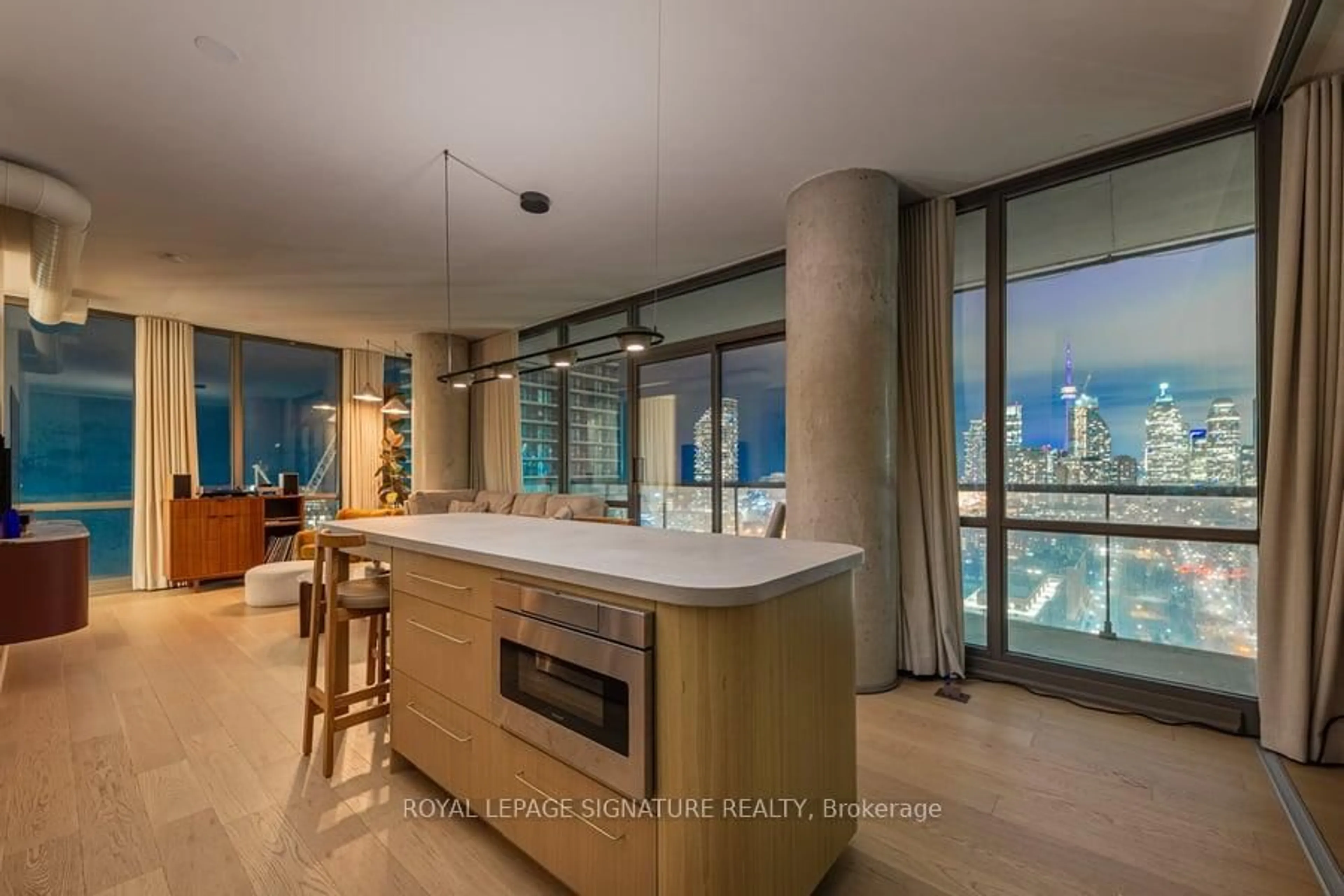 Open concept kitchen, unknown for 33 Mill St #2406, Toronto Ontario M5A 3R3