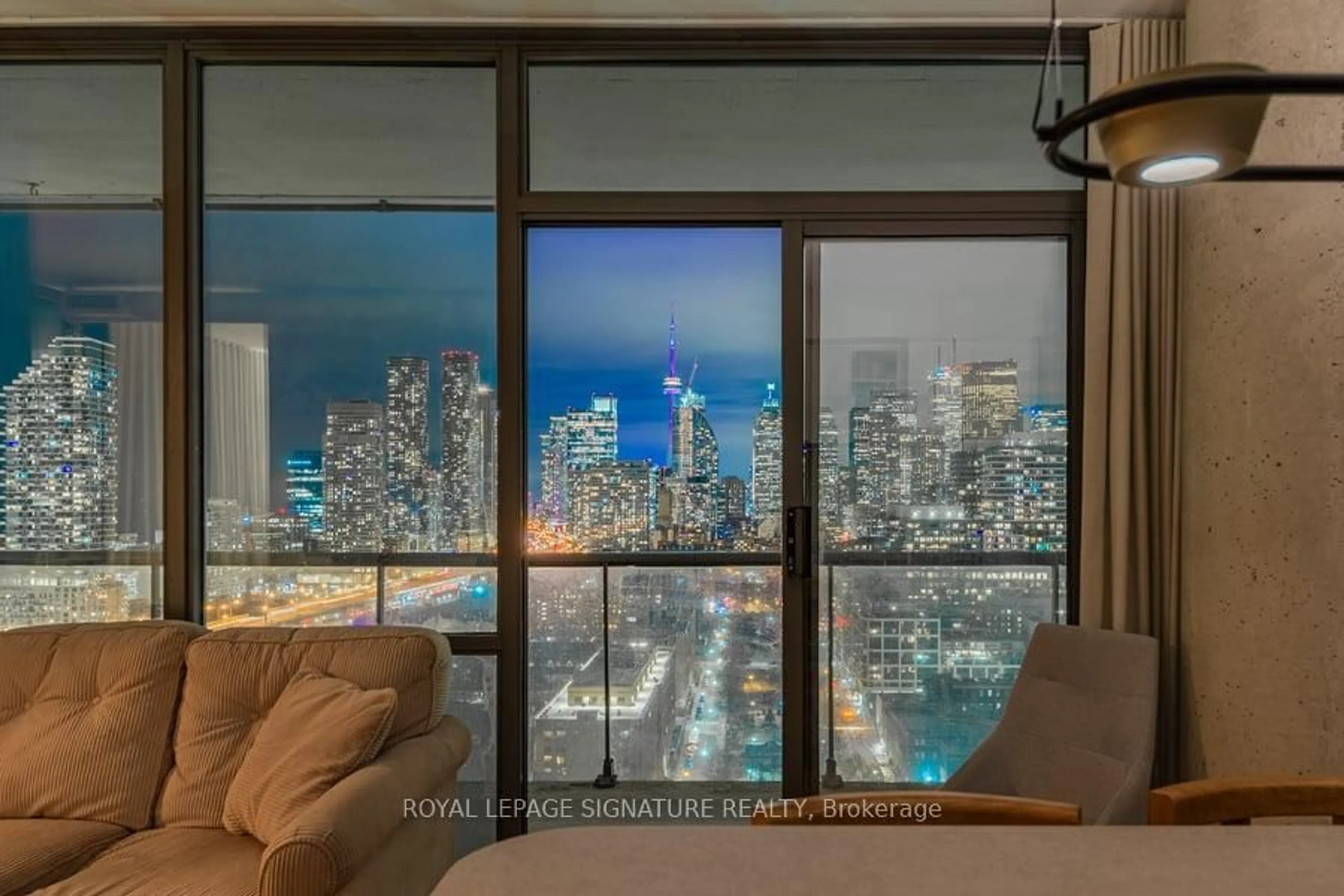 A pic of a room for 33 Mill St #2406, Toronto Ontario M5A 3R3