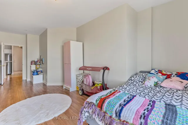 Additional property image - 10 Gateway Blvd Unit 521