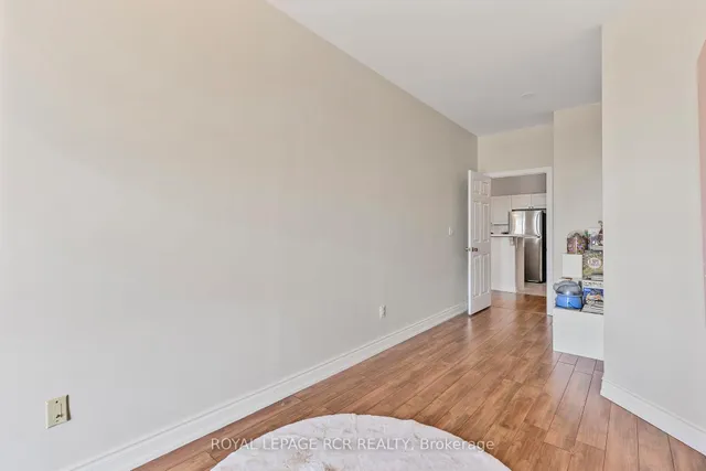 Additional property image - 10 Gateway Blvd Unit 521